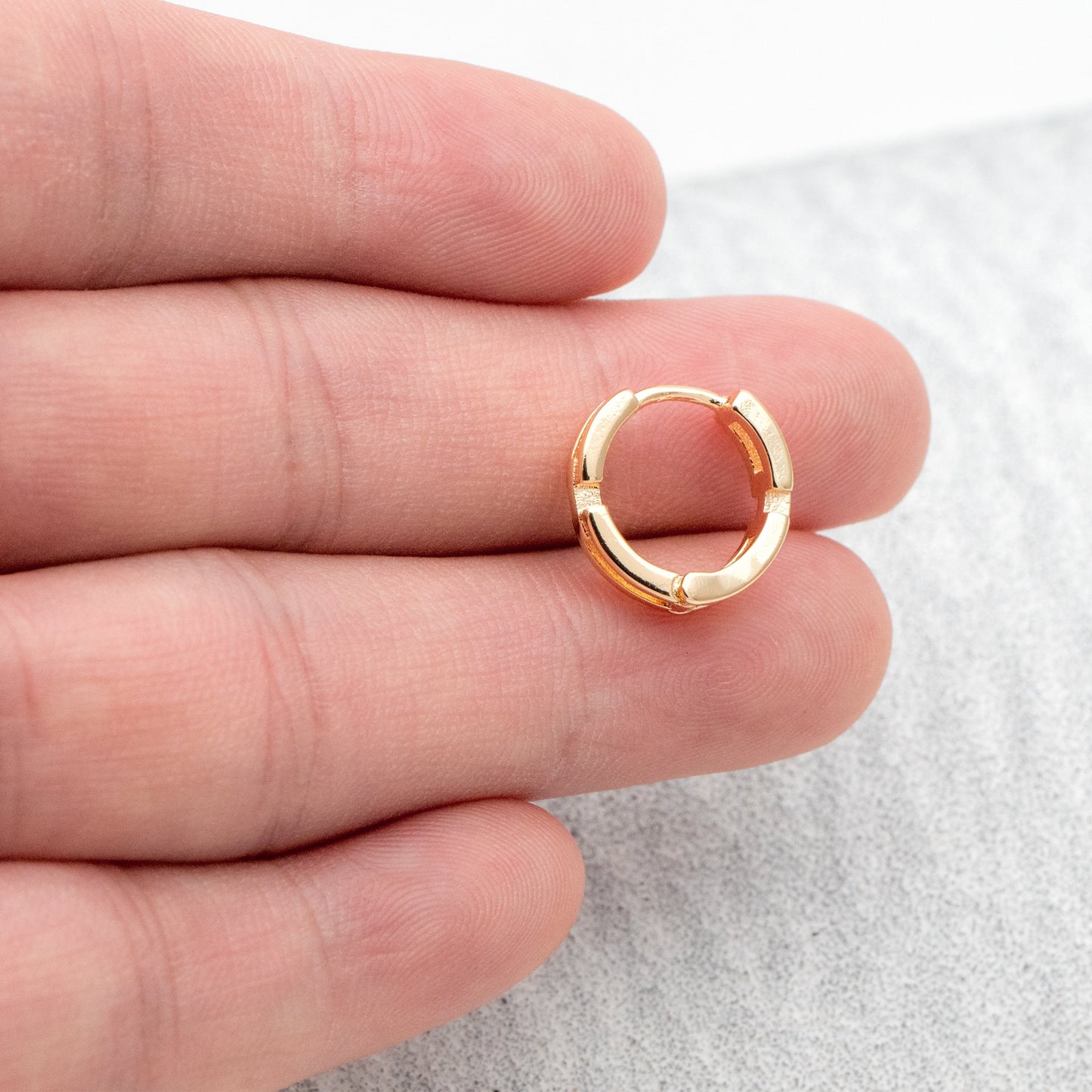 4pcs Gold Hoop Earrings, 14mm, Gold Huggie Earrings, Gold Chain Earrings (GB-3020-C)