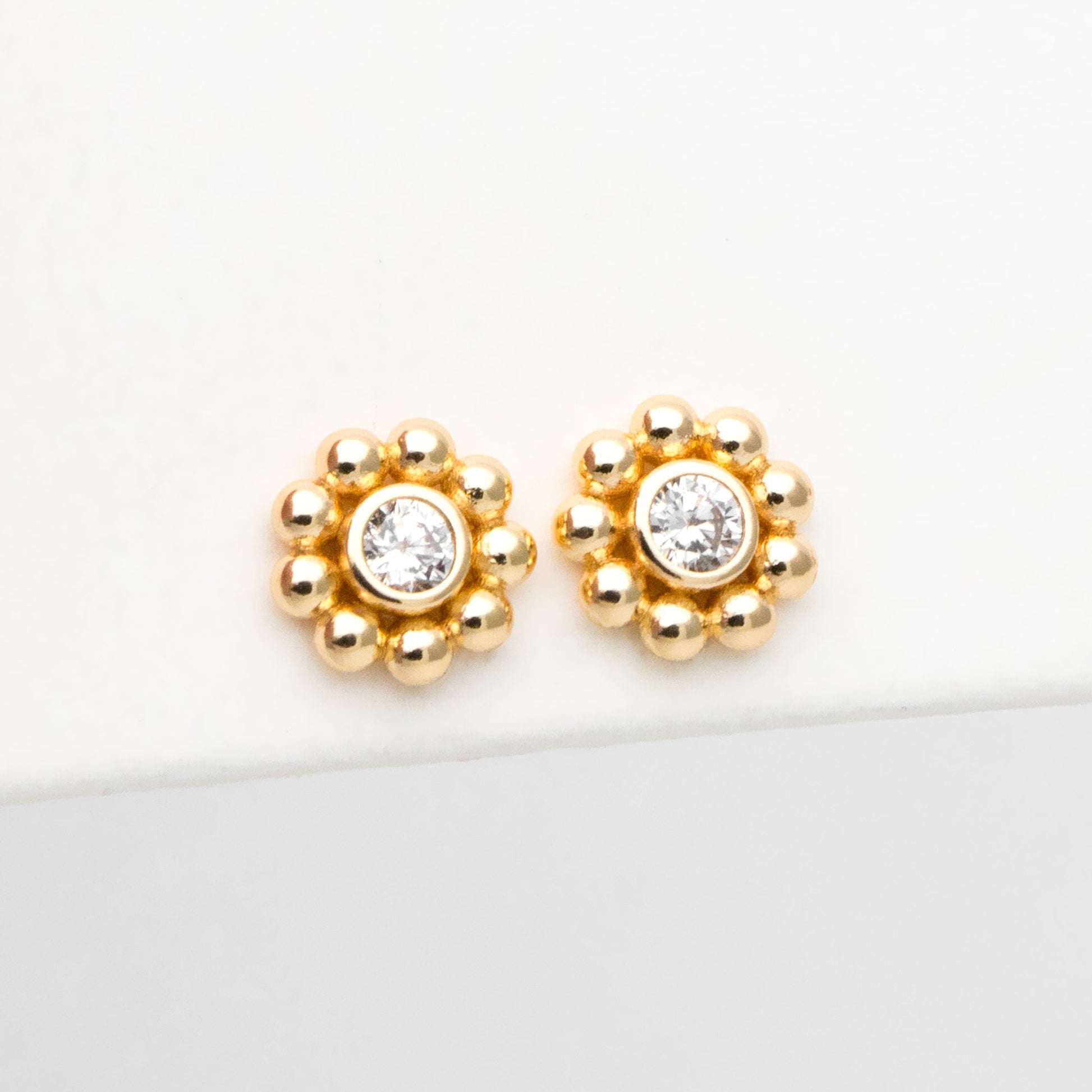 10pcs CZ Pave Gold Flower Ear Posts 7mm, Gold Plated Brass Stud Earrings, DIY Ear Findings (GB-3526-B)