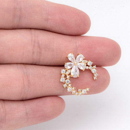 4pcs CZ Pave Garland Ear Posts, 18K Gold plated Brass, Flower Circle Stud Earrings (#GB-2130)