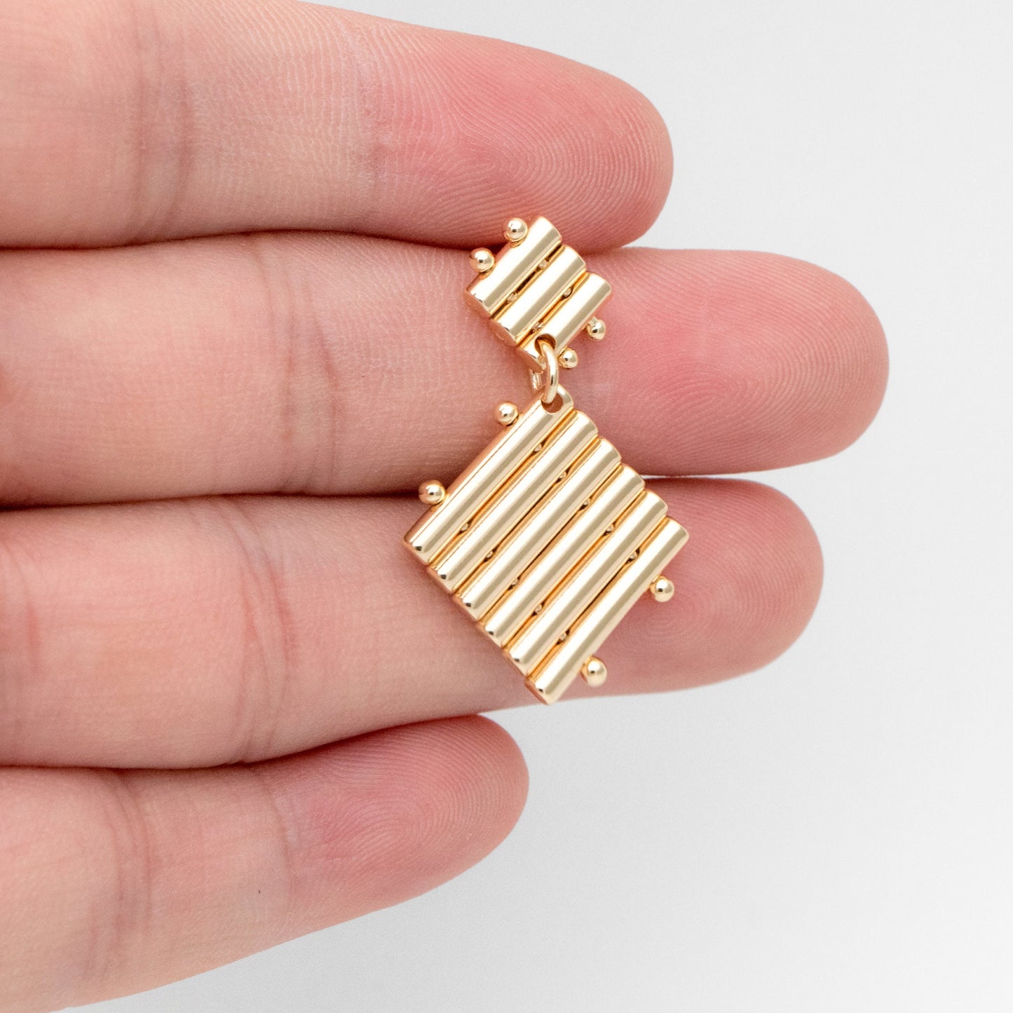 4pcs Gold Square Ear Posts 32x20mm, Real Gold Plated Brass Geometric Earring Studs (GB-3436)