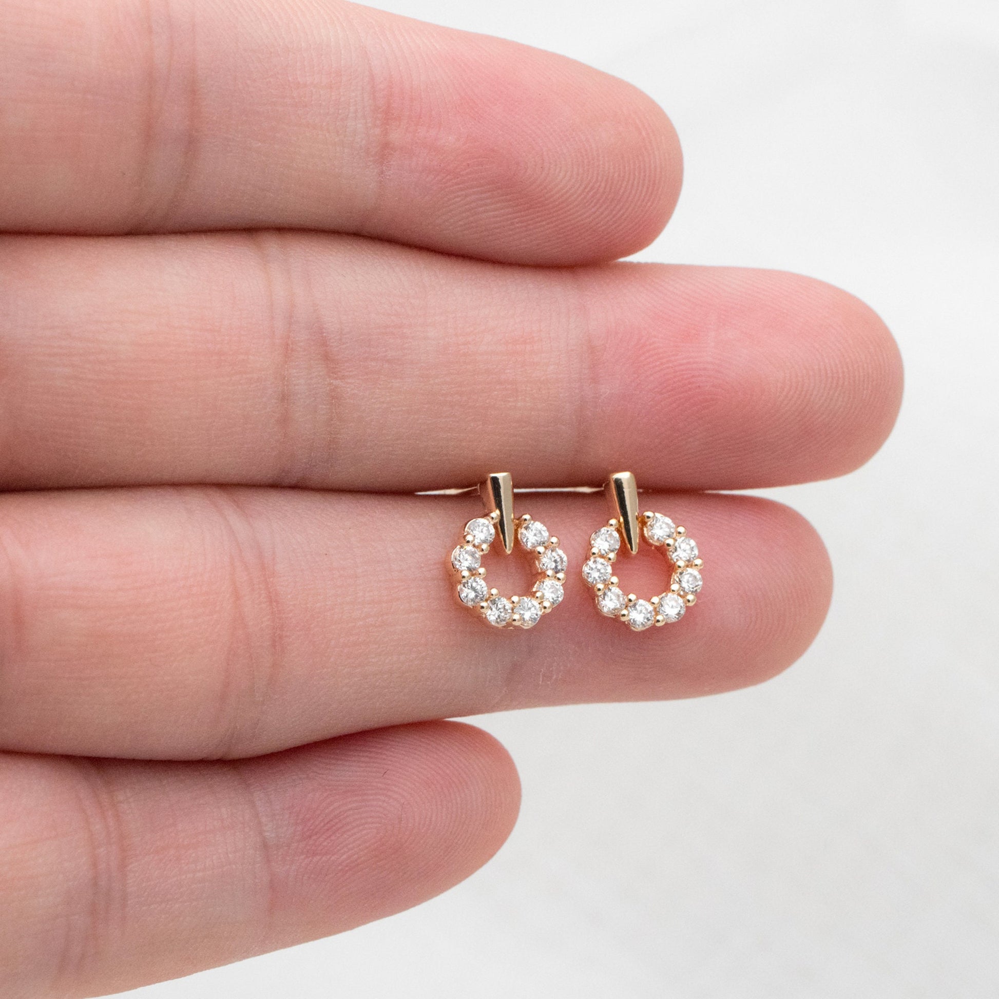 4pcs CZ Pave Round Ear Posts 11x8mm, Gold Plated Brass Circle Stud Earrings (#GB-3445)