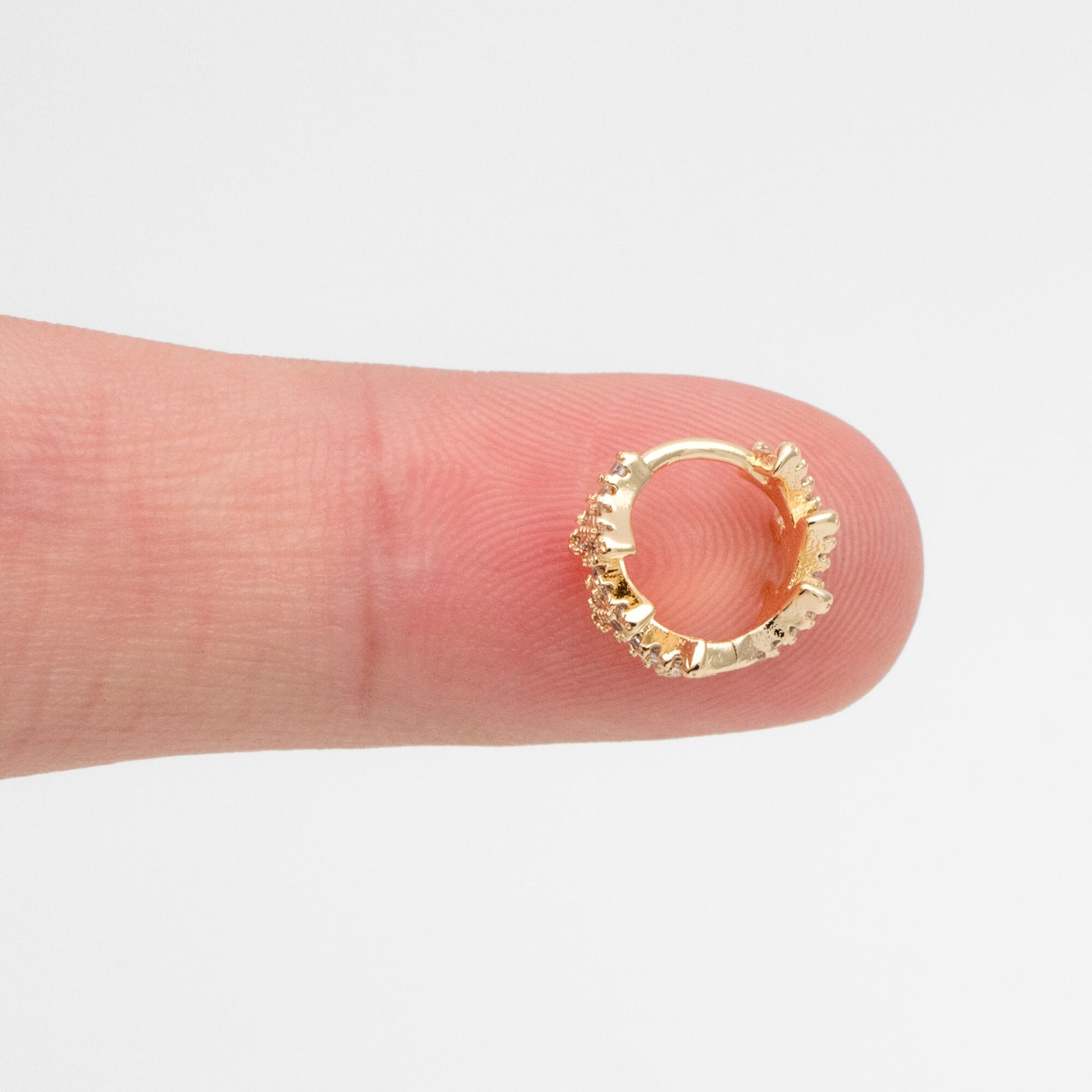 4pcs CZ Pave Arrow Hoop Earrings 10mm, Huggie Earrings, Minimalist Earring, Small Gold Hoops Earring (GB-3482)