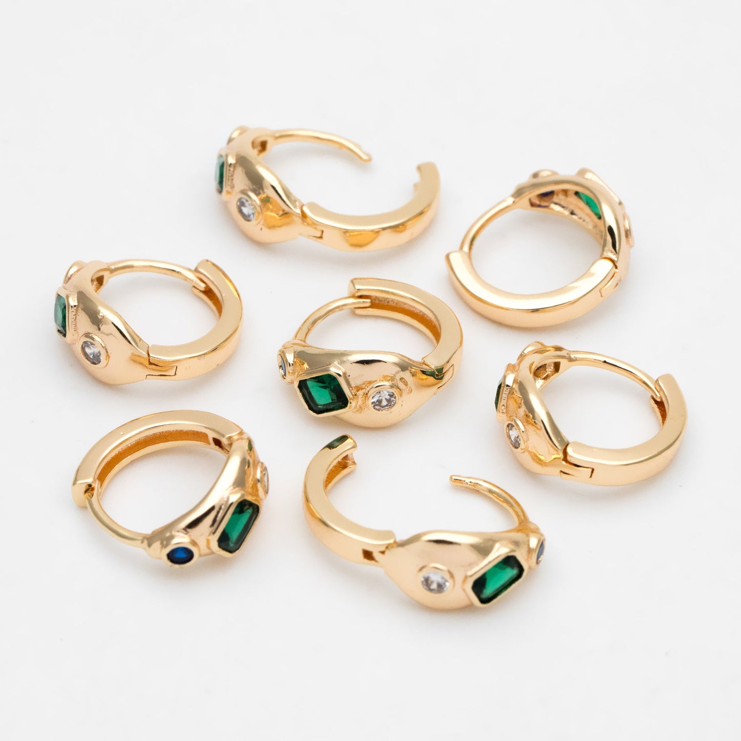 4pcs Emerald CZ Pave Gold/ Silver Hoop Earrings, Hoop Earrings, Dainty Huggie Earrings, Minimalist Earring, Small Hoops Earring (GB-3448)