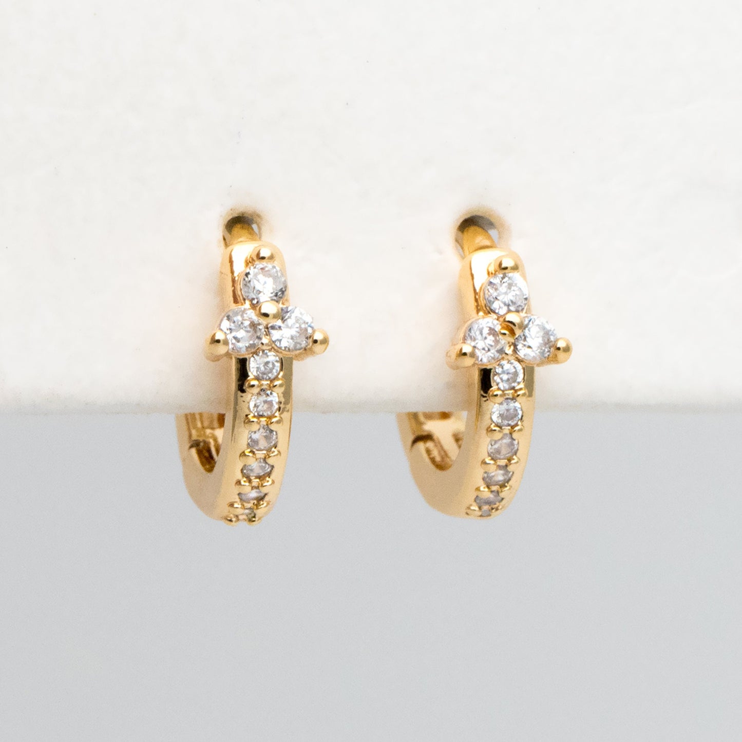 4pcs CZ Pave Tiny Flower Hoop Earrings, 12mm, Dainty Huggie Earrings, Minimalist Earring, Small Gold Hoops Earring (GB-3477-A)