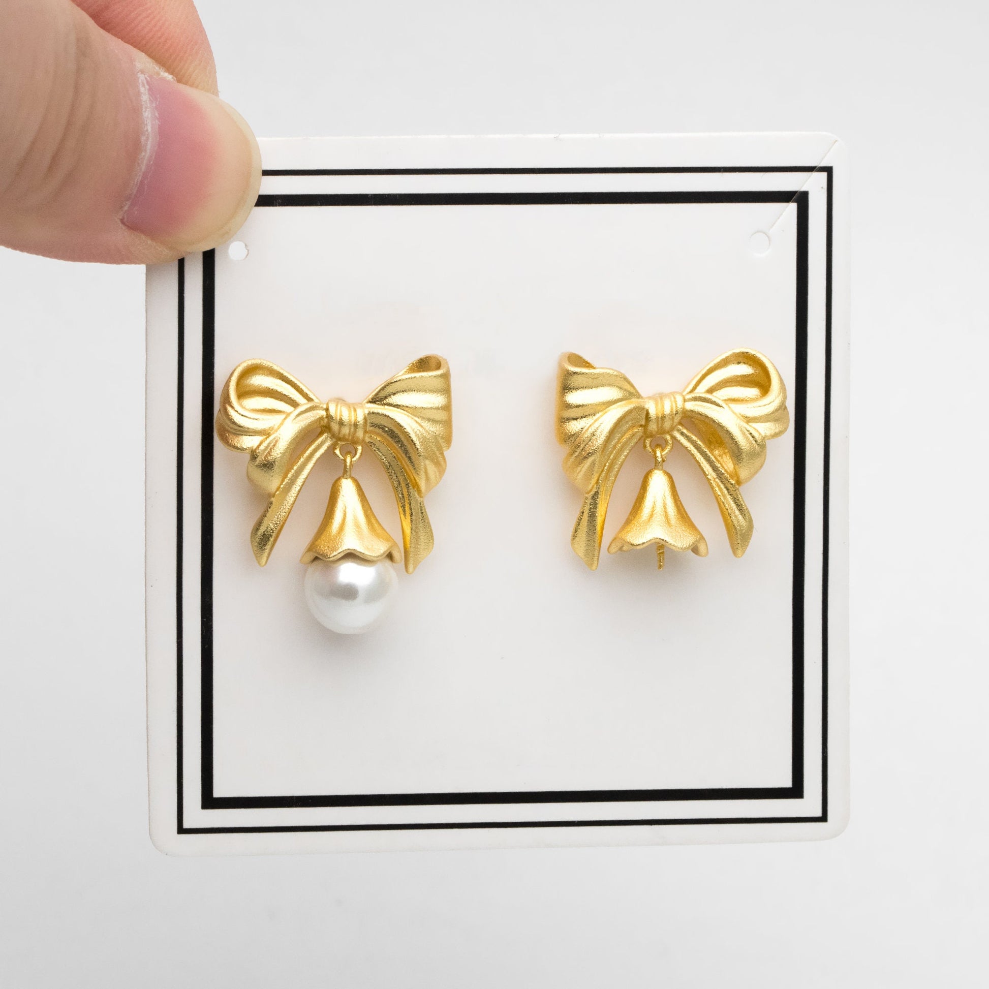 4pcs Matte Gold plated Brass Christmas Bowknot Earring, 18x20mm, Half Drilled Pearl Mounts, Pearl Earring Settings (GB-3473)