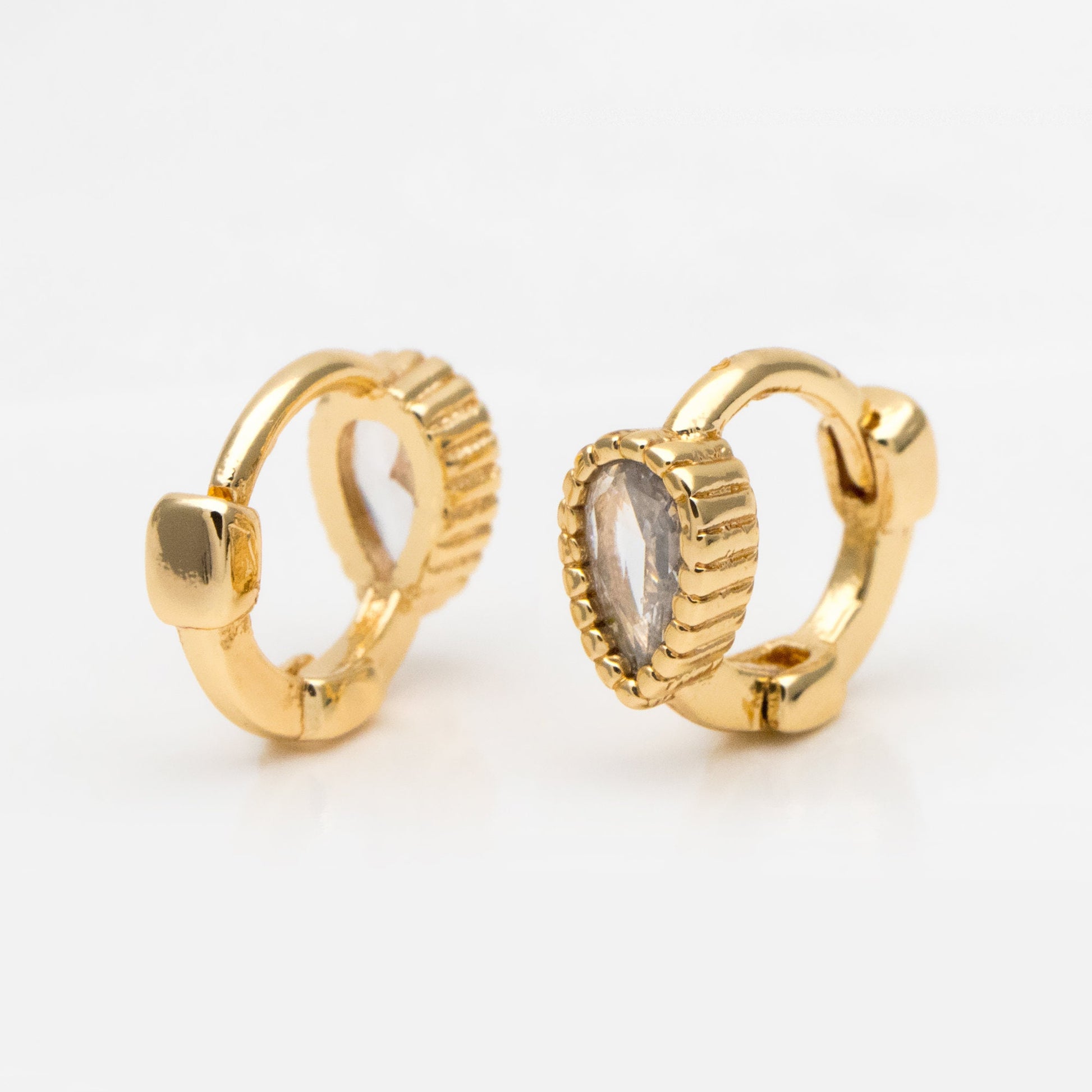 4pcs CZ Pave Tiny Teardrop Hoop Earrings 9mm, Cartilage Hoop (GB-3474-F)