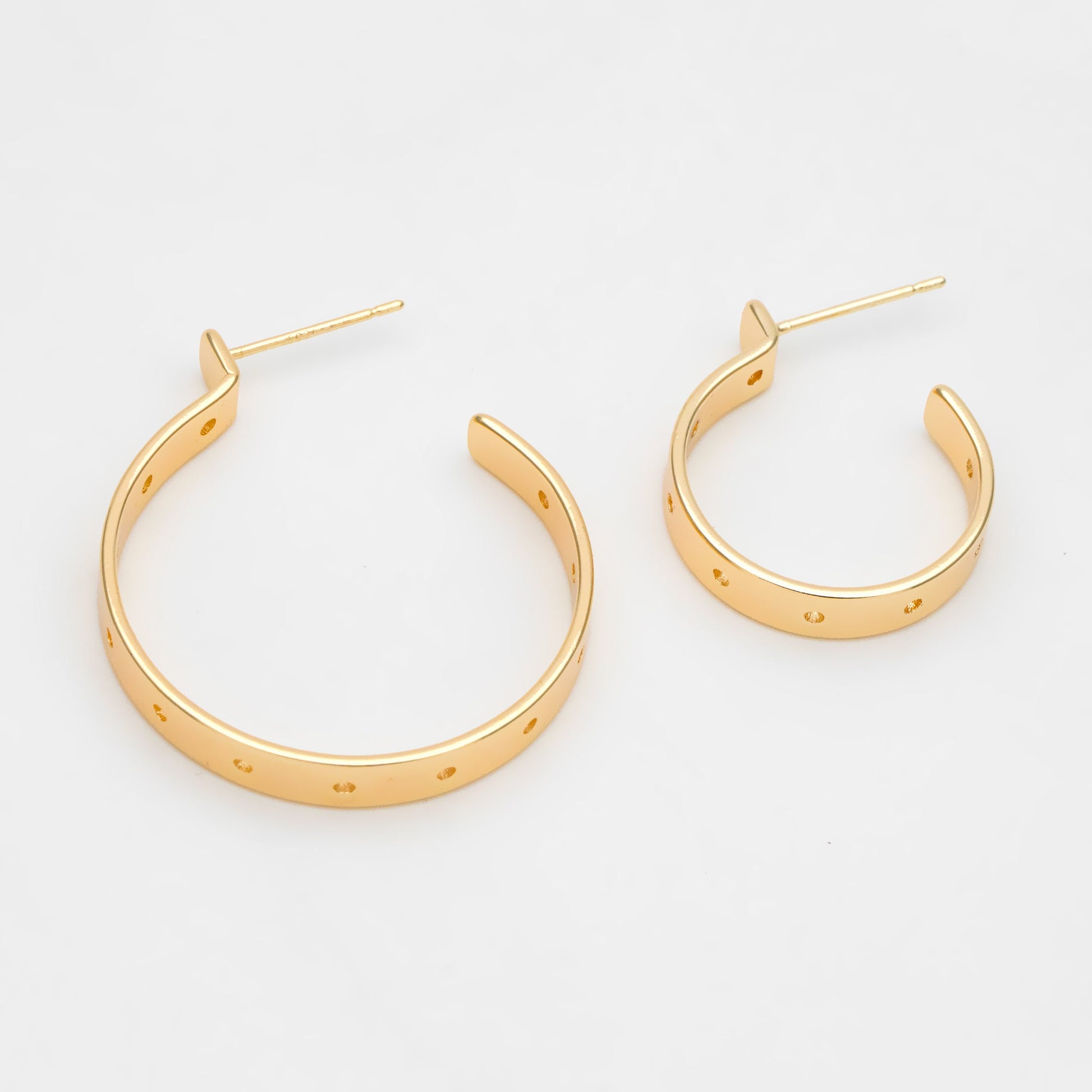 4pcs Gold Earring Posts 20/ 30mm, Gold plated Brass, Geometric Circle Stud Earring with Multi Holes (GB-3490)