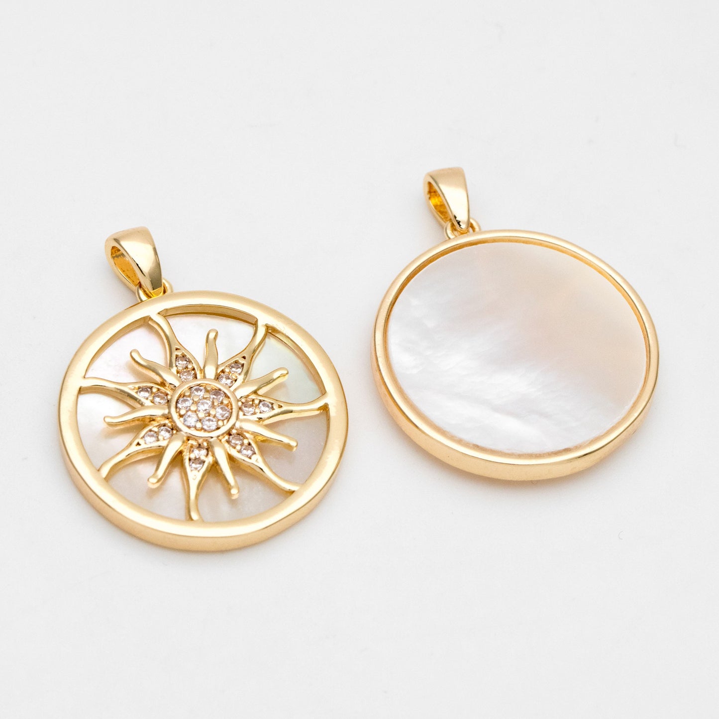 4pcs Shell Pave Gold Sun Charm, 18K Gold plated Brass, CZ Sun Pendants(GB-2259-F)