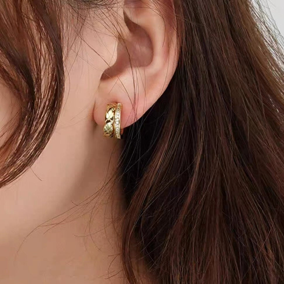 4pcs CZ Pave Gold Circle Earring Posts, Gold plated Brass, Geometric Stud Earrings (GB-2934)