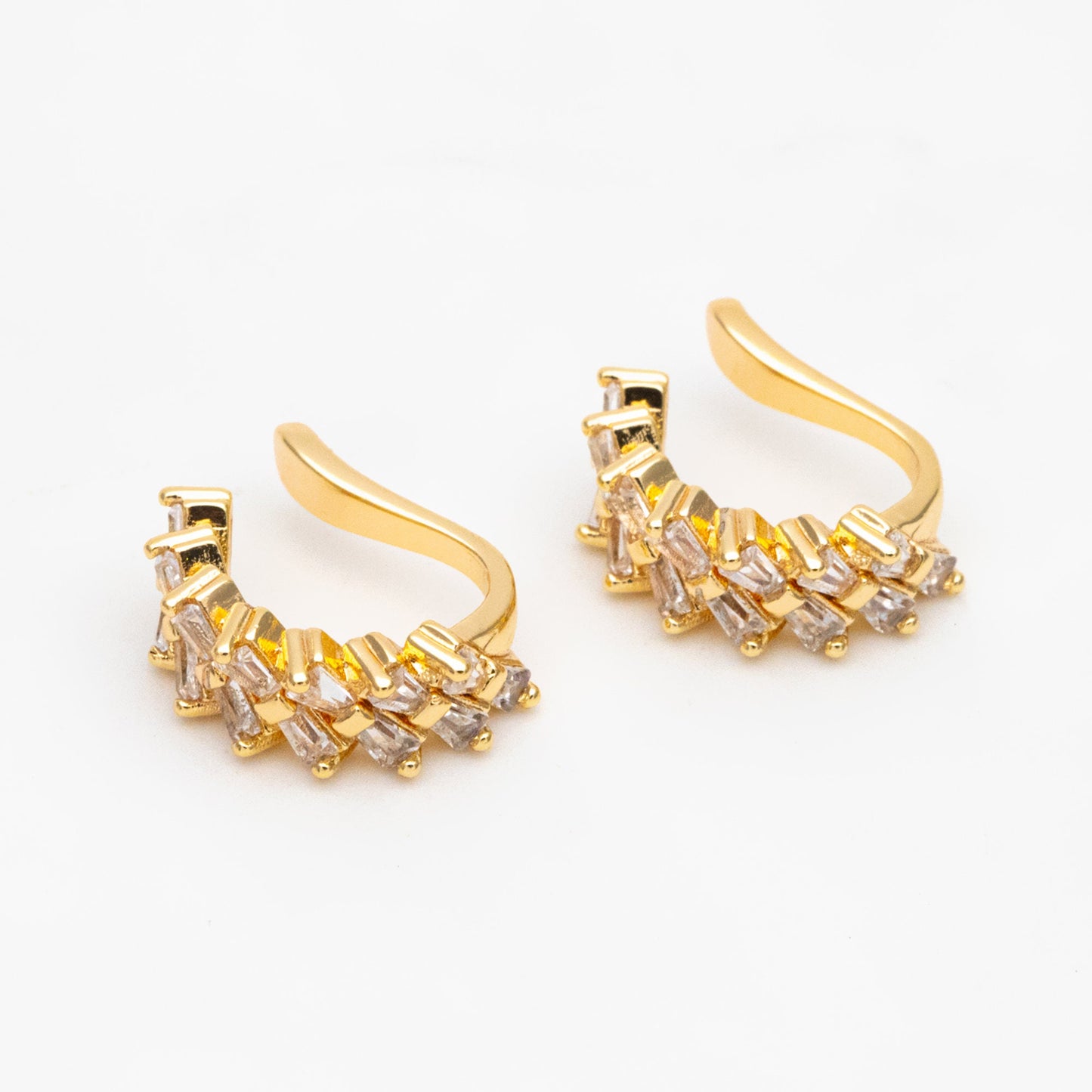 4pcs CZ Pave Bowknot Ear Cuff, Non Pierced Ear Cuff, Dainty Earcuff Earring (GB-1335-D)