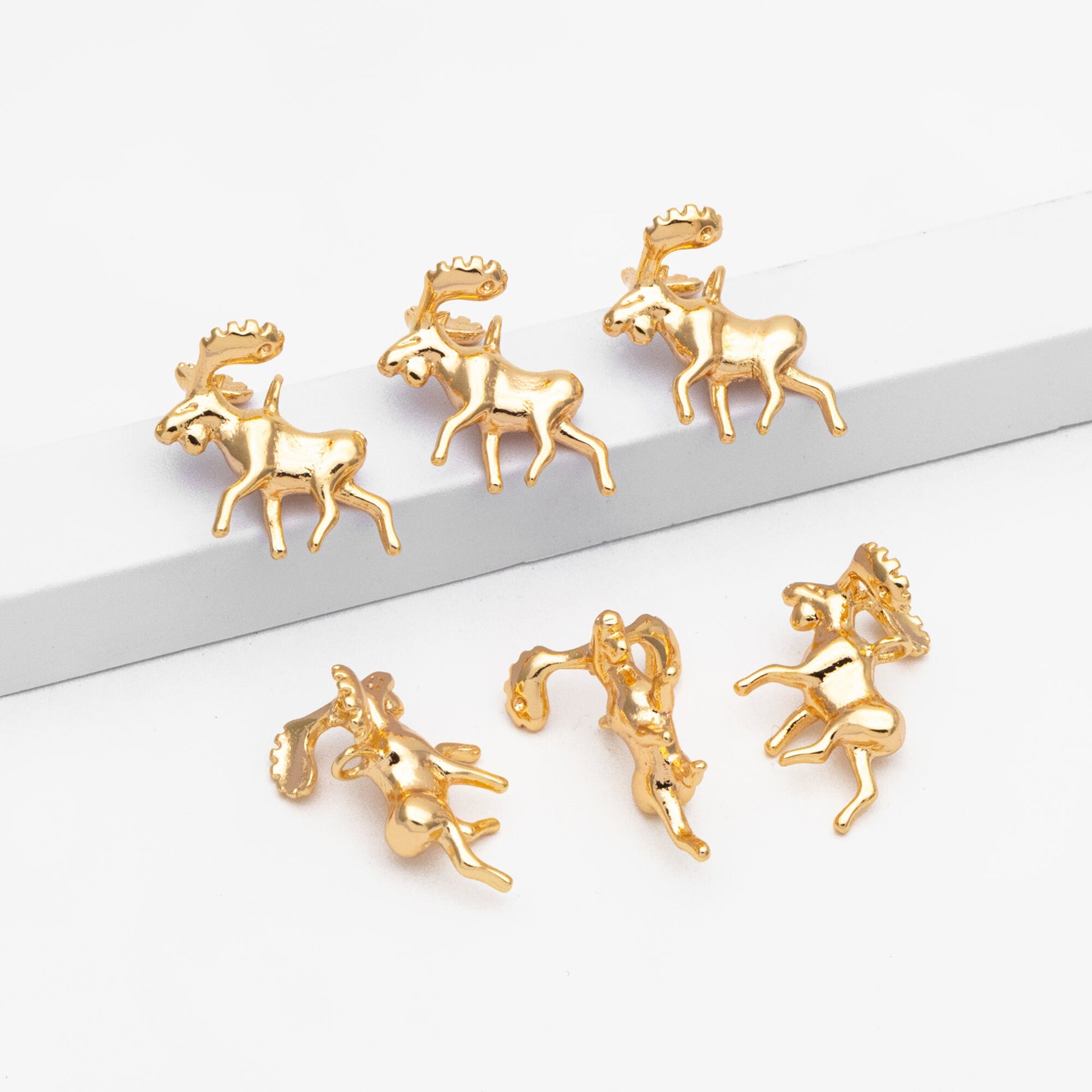 10pcs Gold Moose Charms, Elk Pendants, Jewelry Making, Diy Material, Jewelry Supplies (GB-2707-E)
