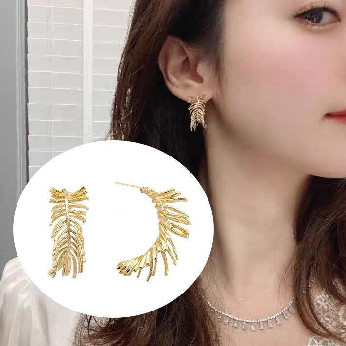 4pcs Gold Feather Earring, Leaf Hoop Earring, Metal Statement Earring, Modern Metal Earring, Gift For Her, Minimalist Earring (GB-2827)