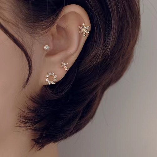 4pcs CZ Pave Gold Flower Ear Posts 10mm, Gold Plated Brass Hoop Earrings (GB-3377)