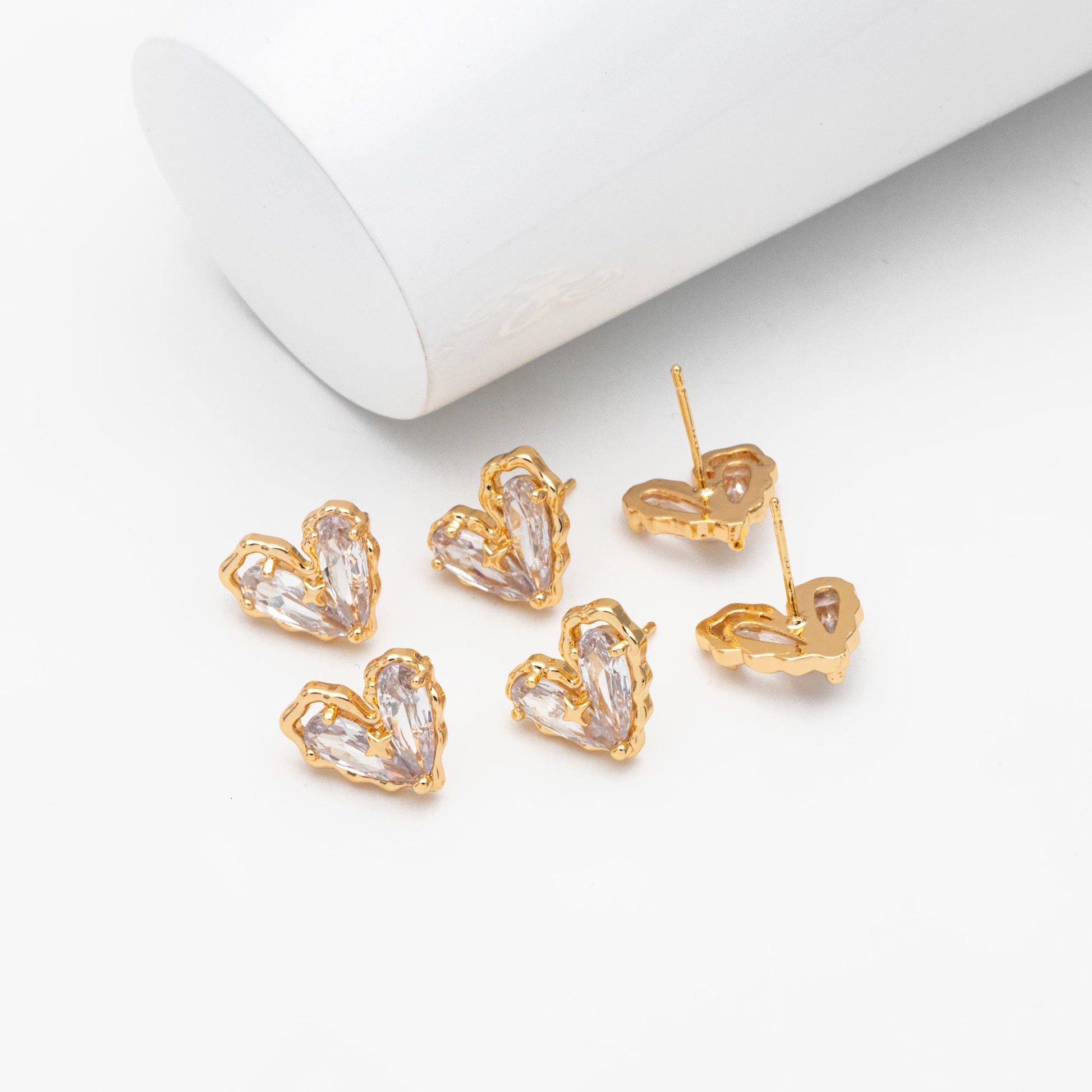 4pcs CZ Pave Heart Ear Posts, Gold Plated Brass Stud Earrings, Jewelry Findings, Jewelry Making (GB-3571)