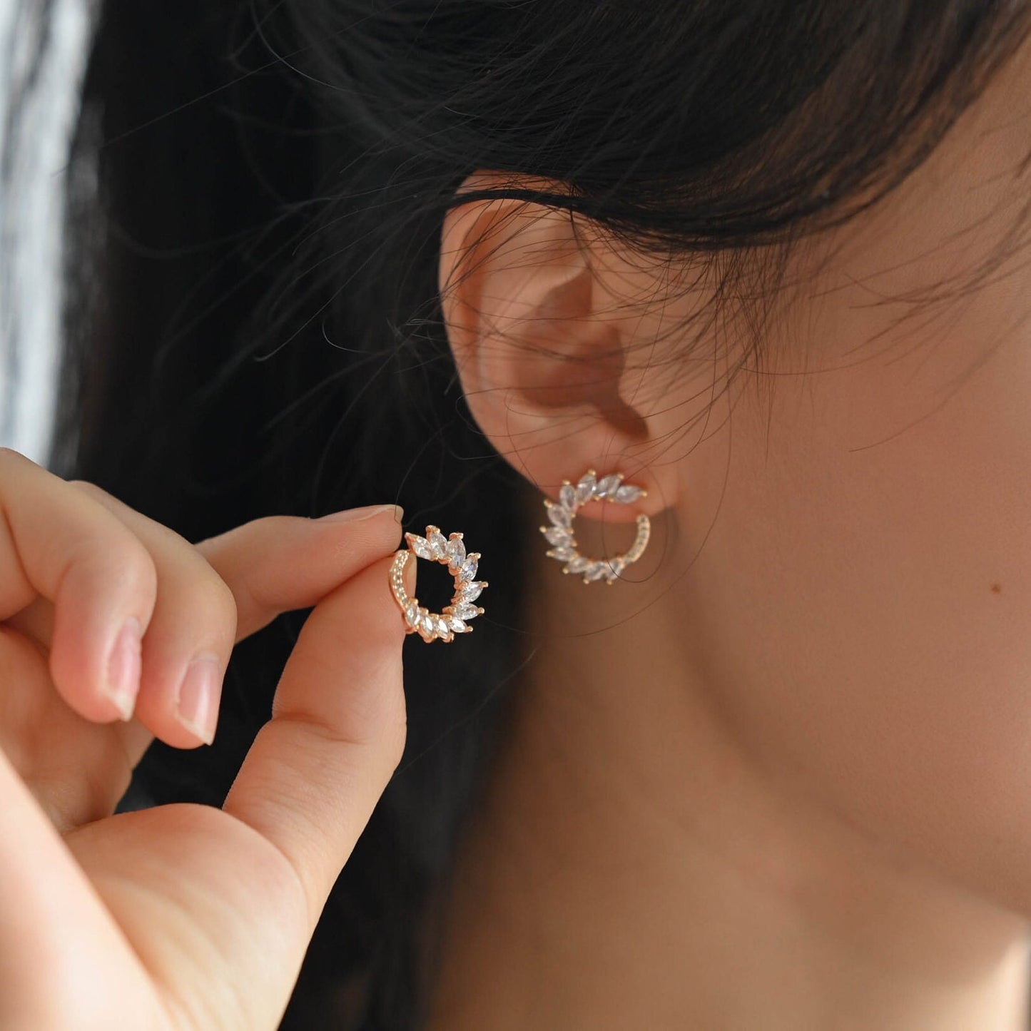 4pcs CZ Pave Garland Ear Posts, 18K Gold plated Brass, Flower Circle Stud Earrings (#GB-2129)