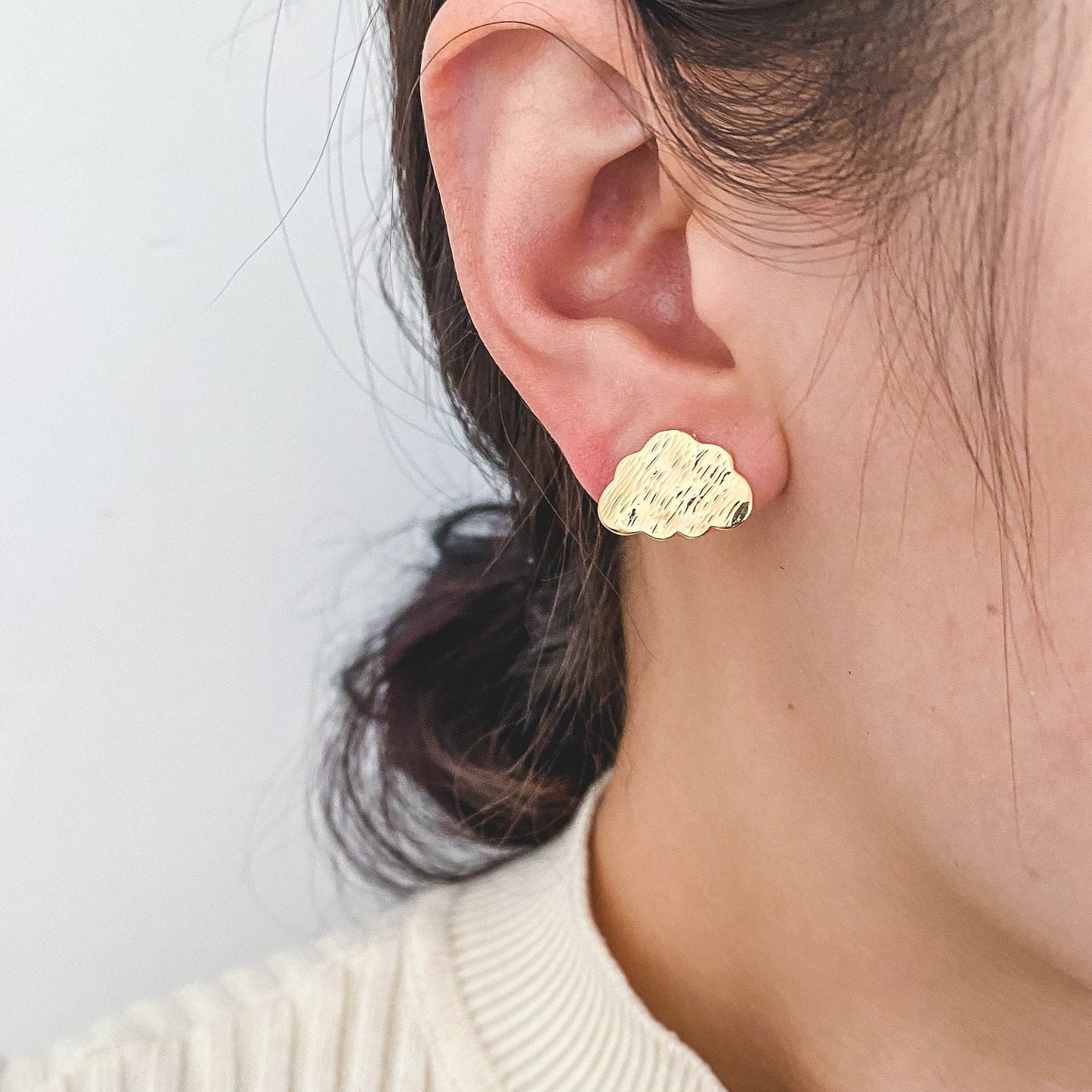 10pcs Brushed Gold Cloud Earrings, Stud Earring with loops, Gold plated Brass Ear Posts (#GB-2118)