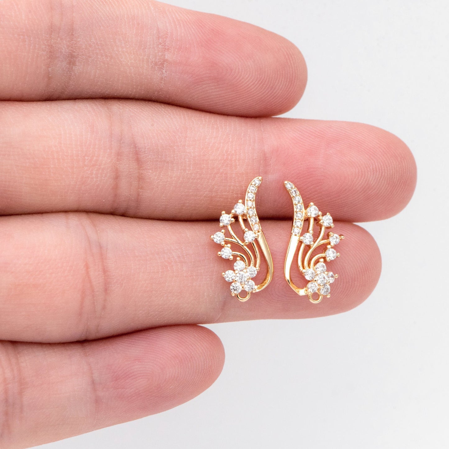 4pcs CZ Pave Gold Filigree Wing Ear post, Dianty Ear Studs, Jewelry Supplies (GB-3221)