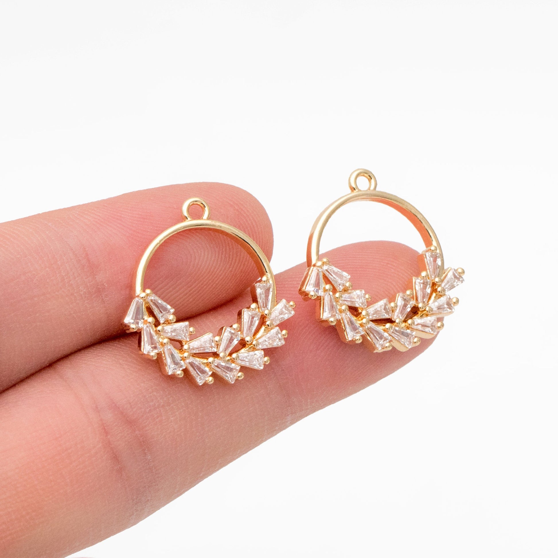 4pcs CZ Pave Gold Wreath Circle Charms 21x20mm, Real Gold plated Brass Leaf Pendants (GB-3626)