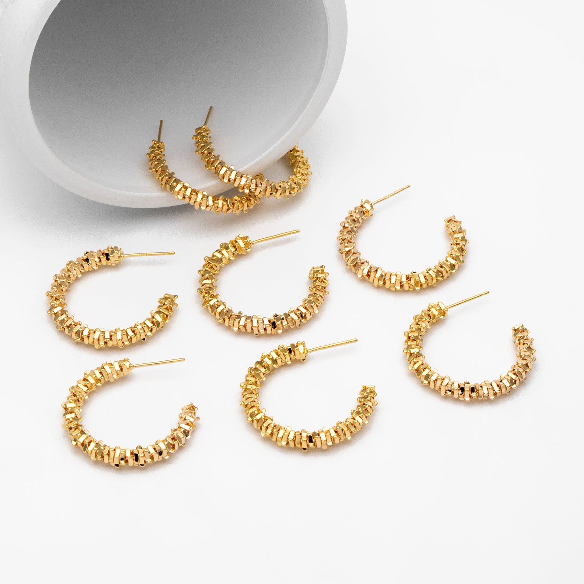 4pcs Gold Plated Beaded Hoop Earrings: 30mm Leverback Earwire Findings (GB-3092)