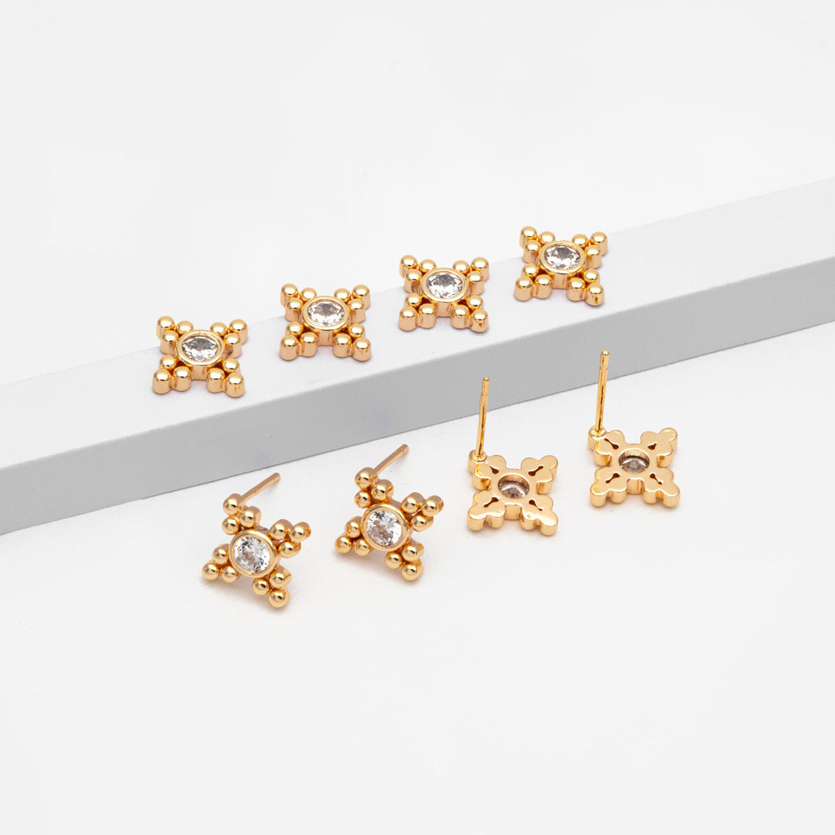 10pcs CZ Pave Round Trinity Ear Posts 12x12mm, Gold Plated Brass Dainty Stud Earrings (GB-3526-E)