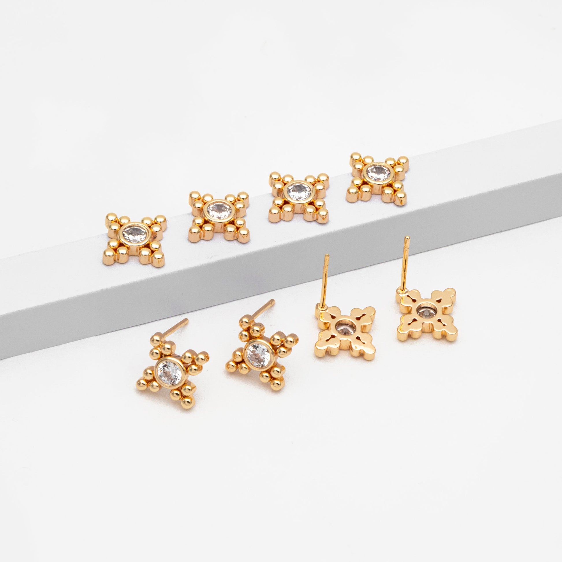 10pcs CZ Pave Round Trinity Ear Posts 12x12mm, Gold Plated Brass Dainty Stud Earrings (GB-3655)