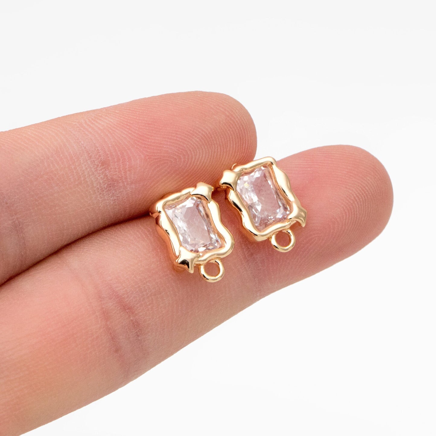 4pcs CZ Pave Rectangle Ear Posts: 18K Gold Plated Brass Stud Earrings (GB-3586)