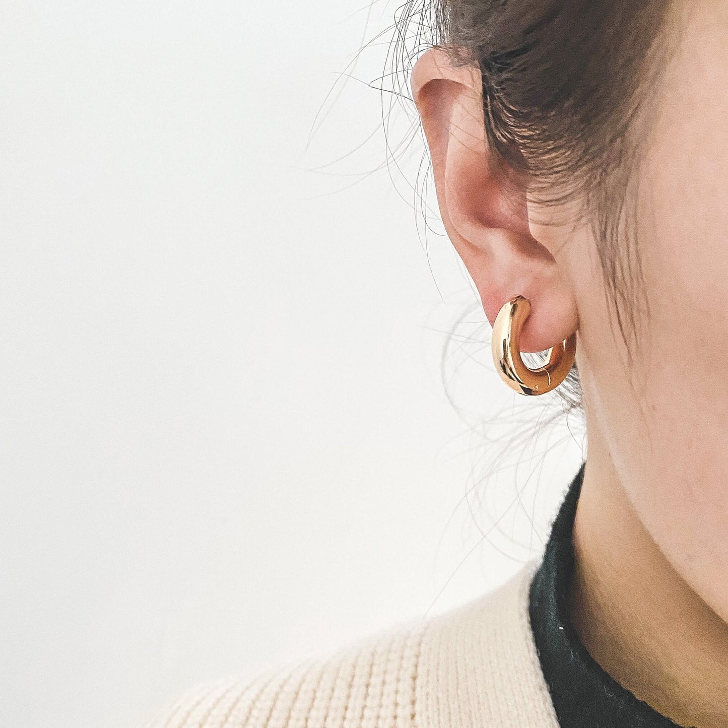 4pcs Gold Huggie Earrings, 5mm Thick by 20/ 22/ 24/ 26mm, Chunky Hoop Huggies, Gold plated Stainless Steel, Minimalist Earrings (GB-1484)