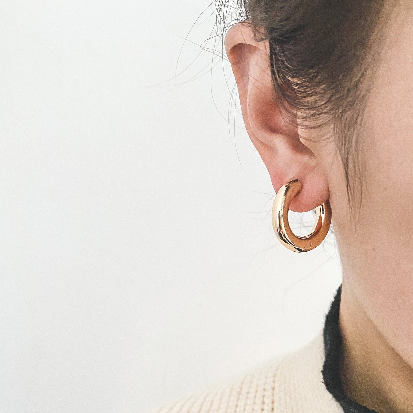 4pcs Gold Huggie Earrings, 5mm Thick by 20/ 22/ 24/ 26mm, Chunky Hoop Huggies, Gold plated Stainless Steel, Minimalist Earrings (GB-1484)