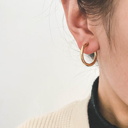 10pcs Gold/ Silver Tone Huggie Earrings, 2.5mm thick, 13/ 15/ 17/ 19/ 21 /23 /25 /30mm, Stainless Steel Hoops (GB-2191)