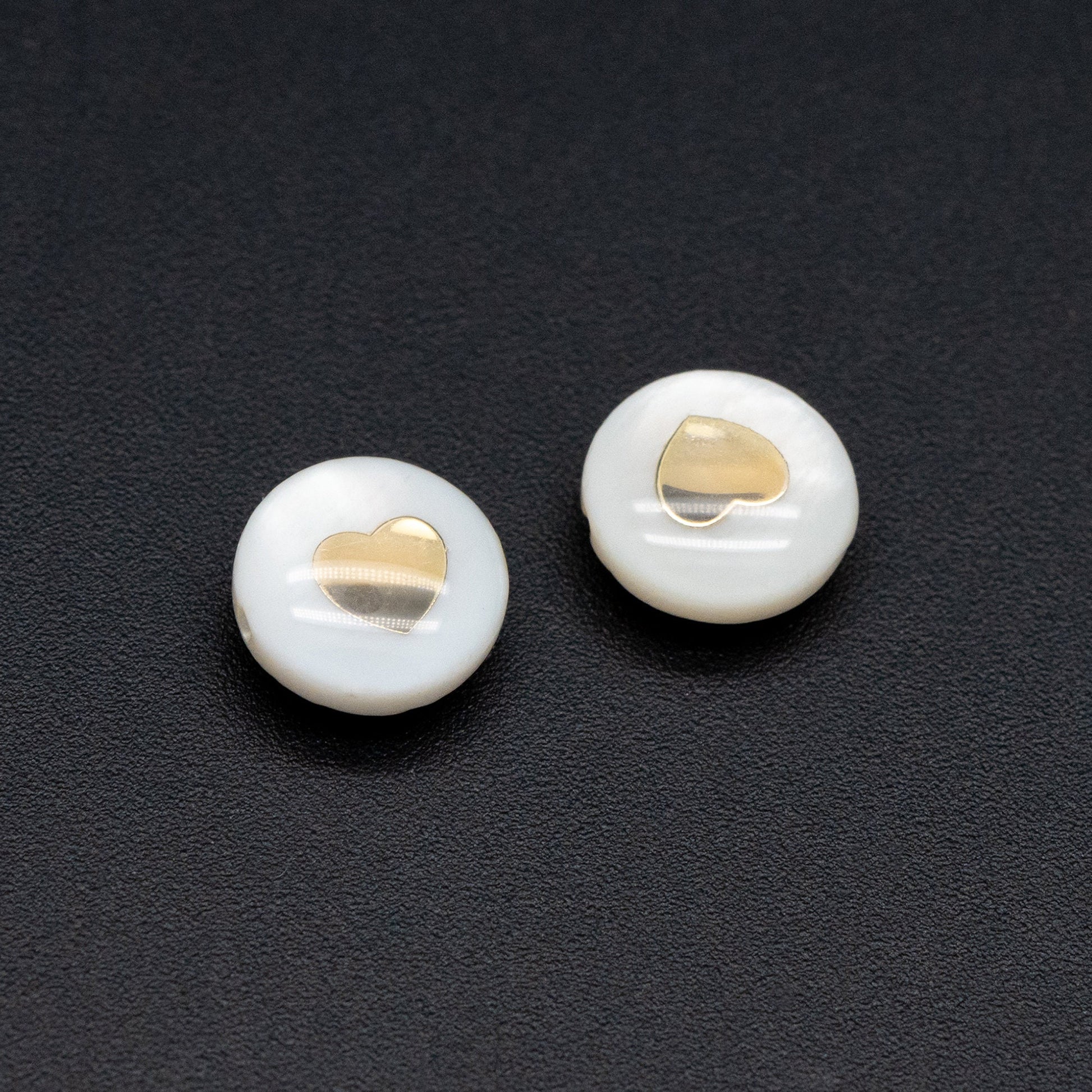 10pcs Natural Shell with Gold Heart Beads- 8mm Coin Spacer Beads- Double Sided (V1410)