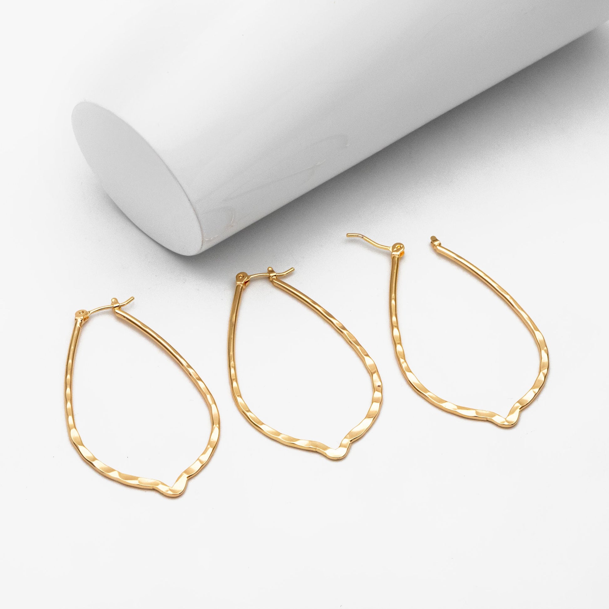 4pcs Gold Teardrop Hoop Earrings, Gold plated Brass, Hammered Teardrop Earrings (GB-3720)