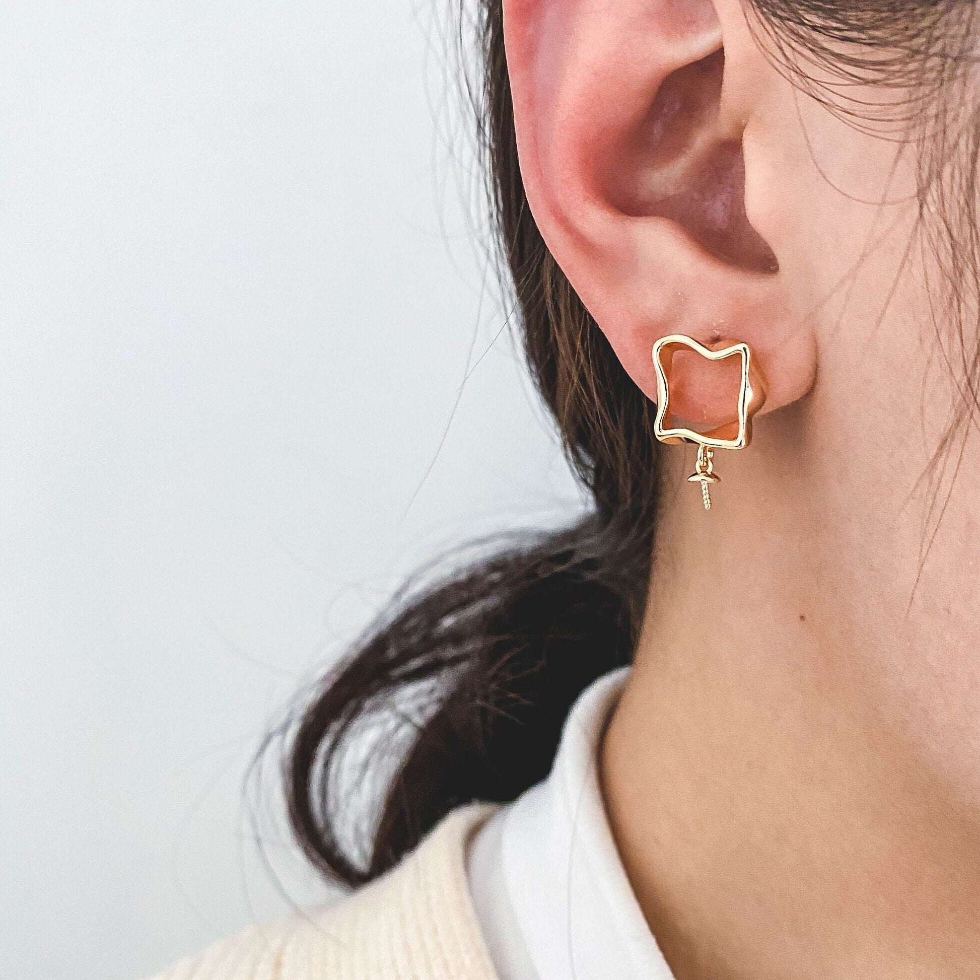 10pcs Gold Asymmetry Circle Square Earring Posts, Geometric Shape Earring, Half Drilled Pearl Mounts, Pearl Earring Settings (#GB-2941)