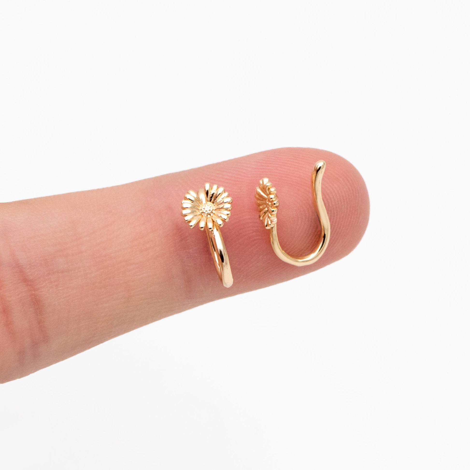 4pcs Gold Daisy Flower Ear Cuff/ Nose Cuff, Non Piercing Nose Cuff(GB-3709-A)