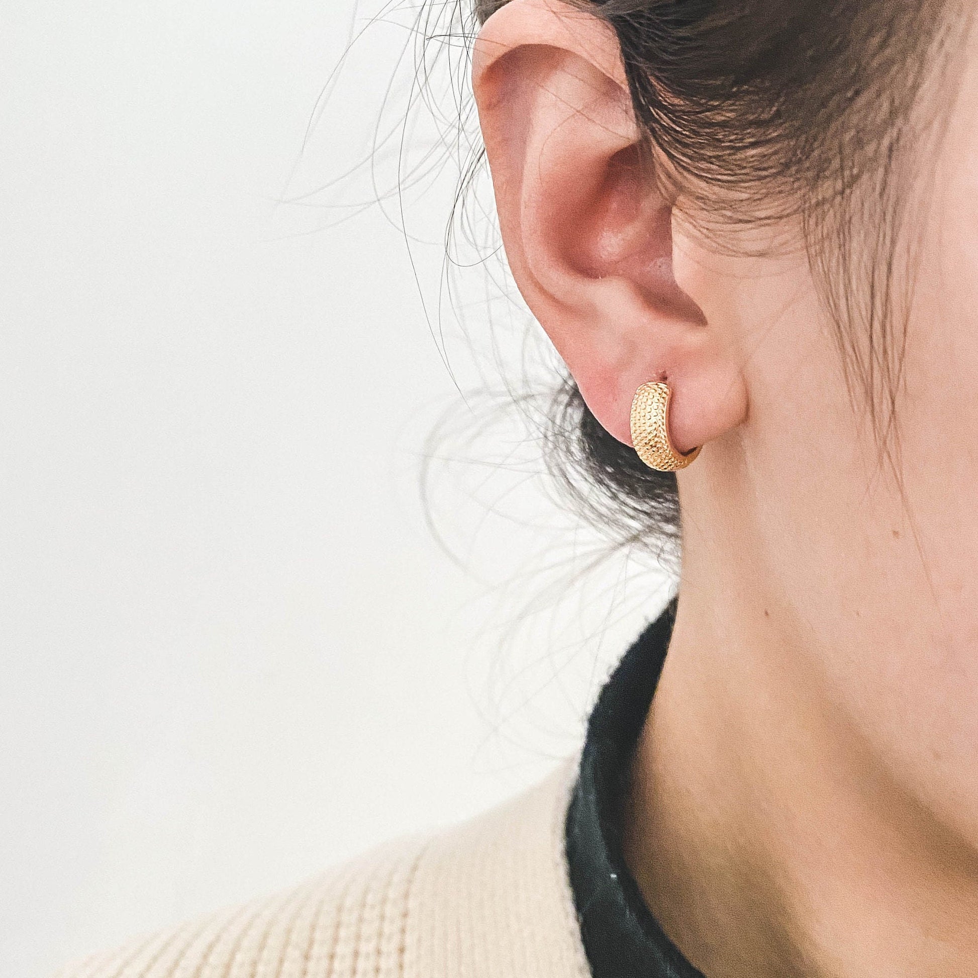 10pcs Gold Hoop Earrings, 10/12/14mm, Gold Huggie Earrings, Small Hoop Earrings, Gold Hoops, Huggies (GB-2199)