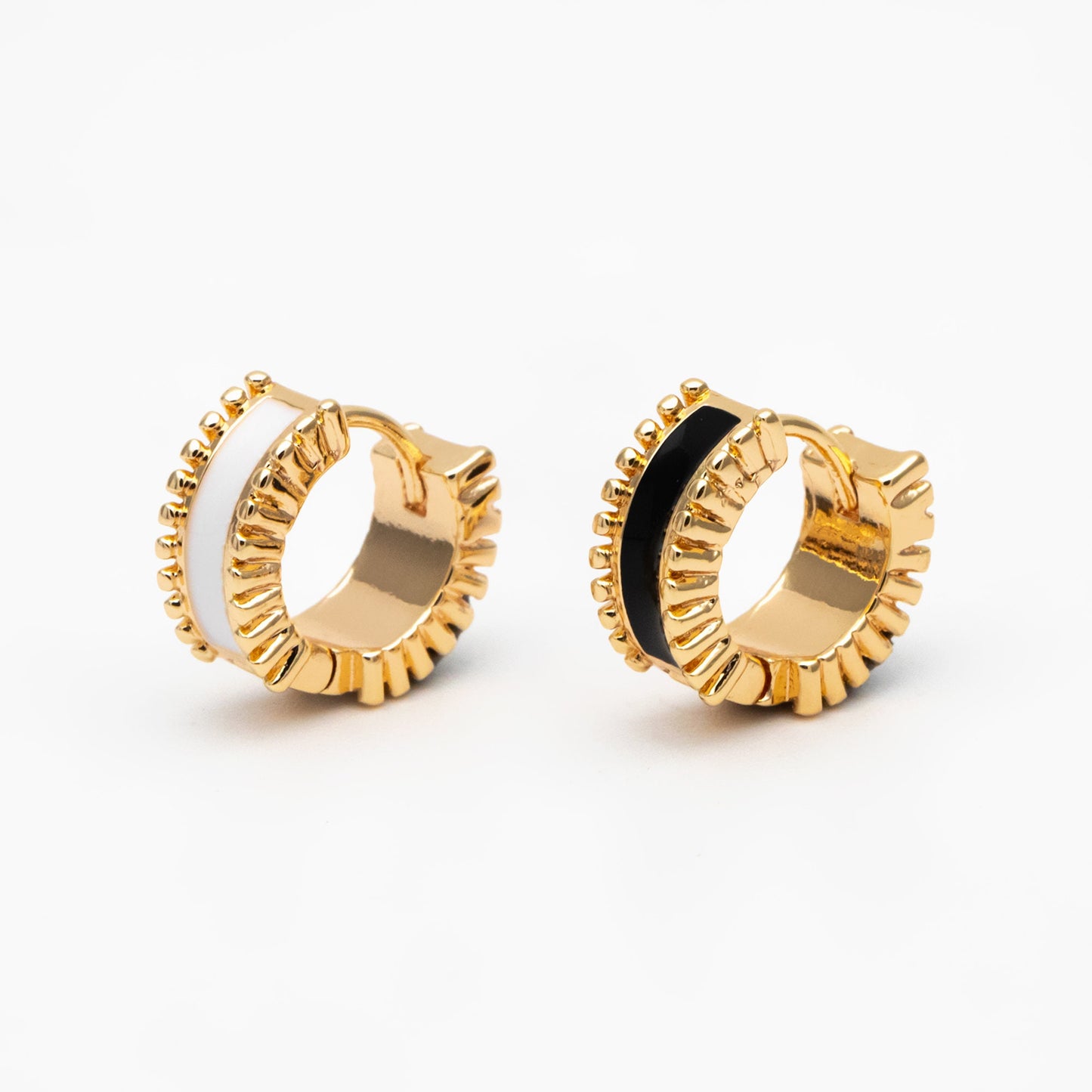 4pcs Gold Enamel Circle Hoop Earrings, 18K Gold plated Brass, Minimalist Huggie Earrings (GB-3717-E)