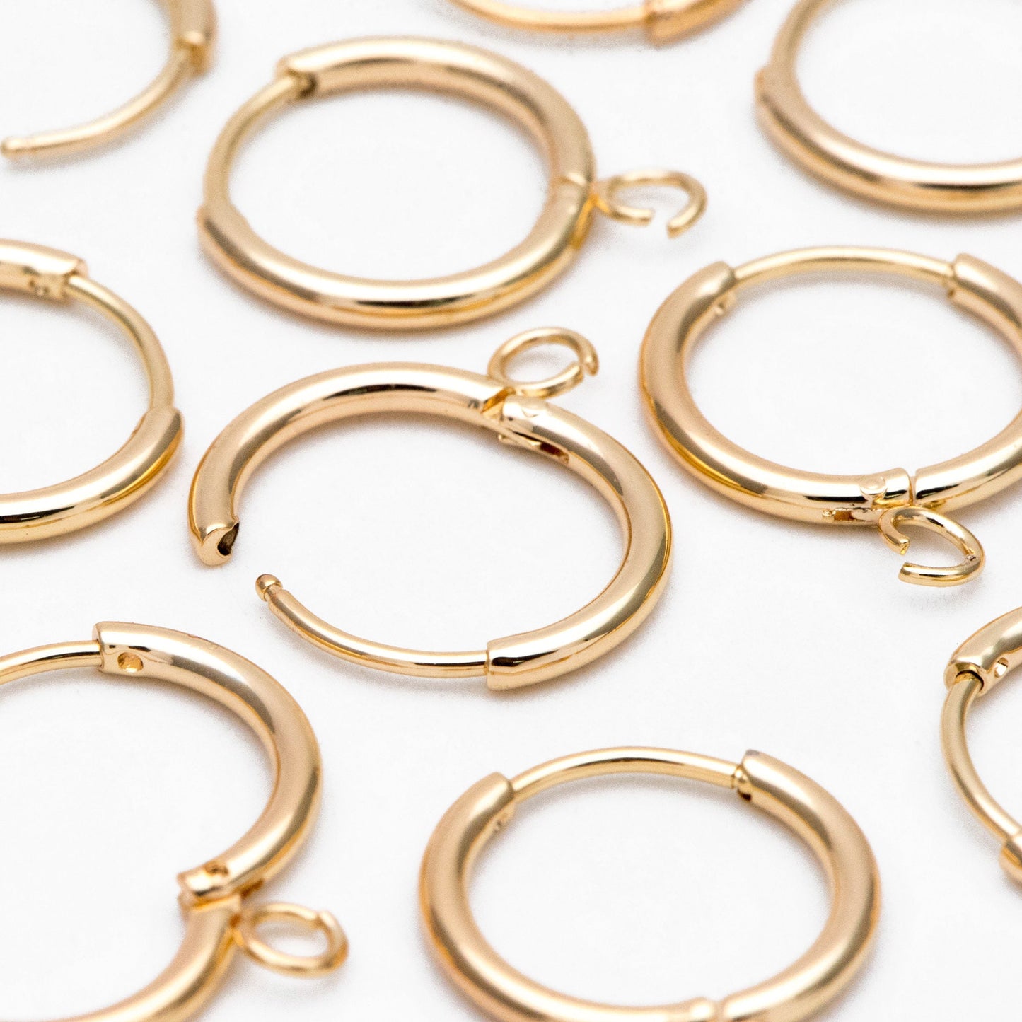 10pcs Huggie Hoop Earrings 14mm, Gold/ Rhodium/ Rose Gold plated over Stainless Steel, Minimalist Hoop Earrings with Loop (GB-2928)