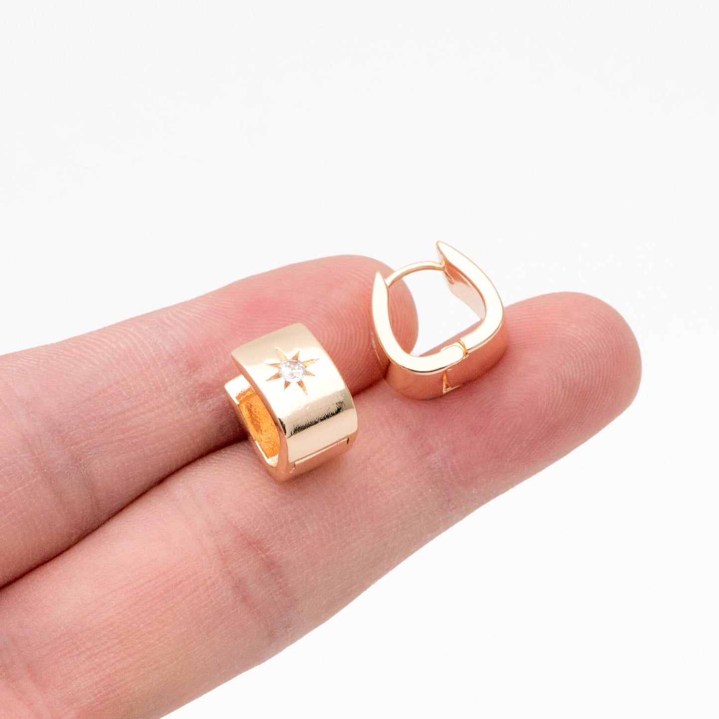 4pcs CZ Pave North Star Hoop Earrings, Dainty Huggie Earrings, Minimalist Earring, Small Gold Hoops Earring (GB-3744)