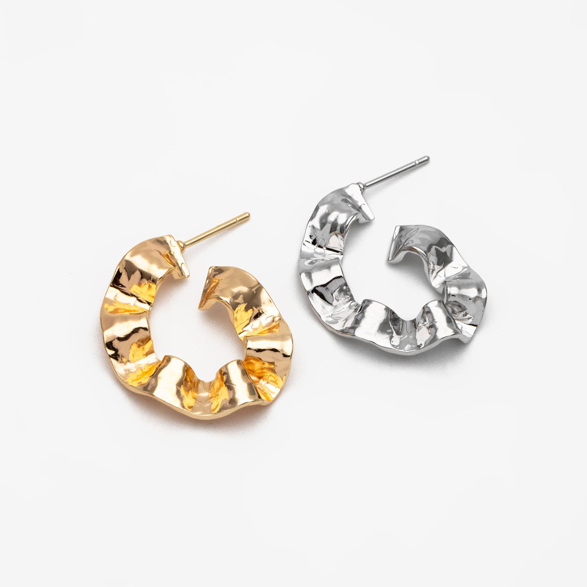 4pcs Gold/ Silver Tone Wave Oval Earrings, Oval Hoop Stud Earrings, Minimalist Earrings (GB-3749)