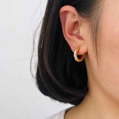 4pcs Gold Hoop Earrings, Gold Huggie Earrings, Gold Hoops, Huggies (GB-3021)