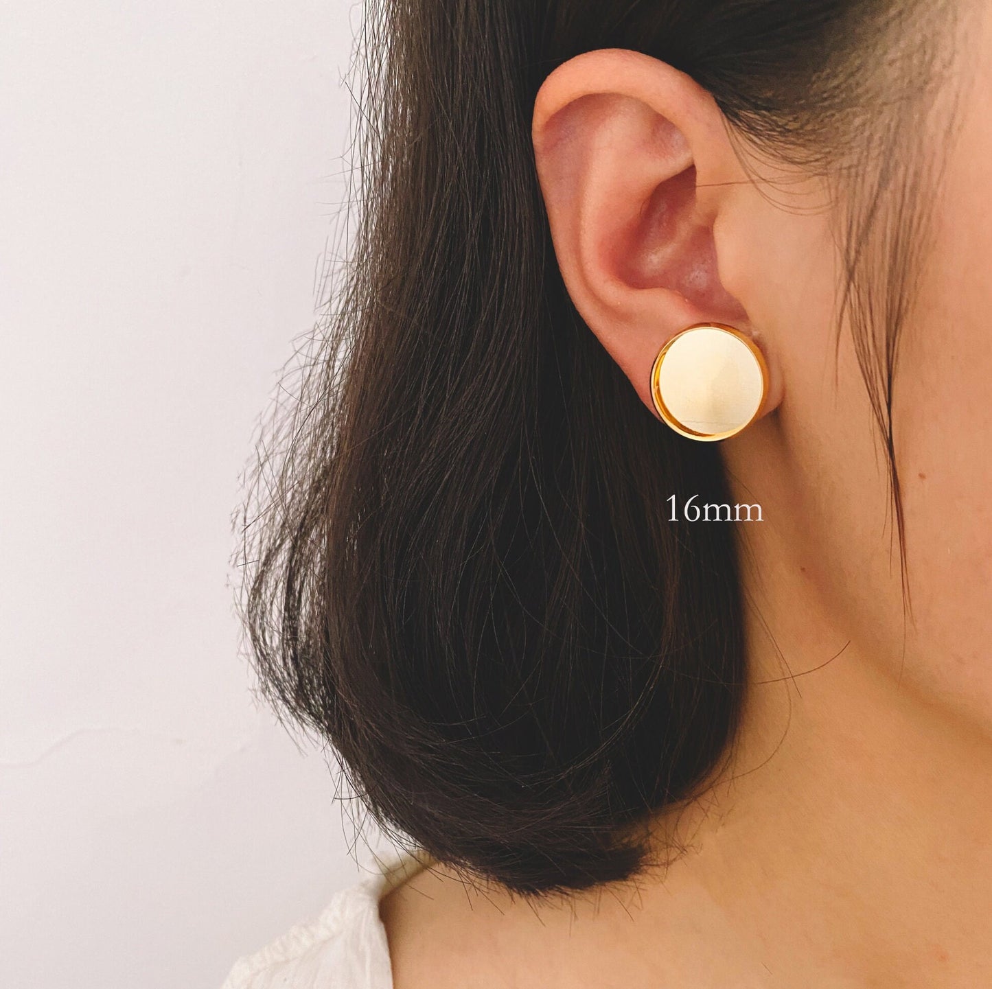 10pcs Gold Blank Base Tray Cabochon Earring Setting 12/ 16/ 18mm, Gold plated Brass Bezel Cabochon Ear Post (GB-3108)