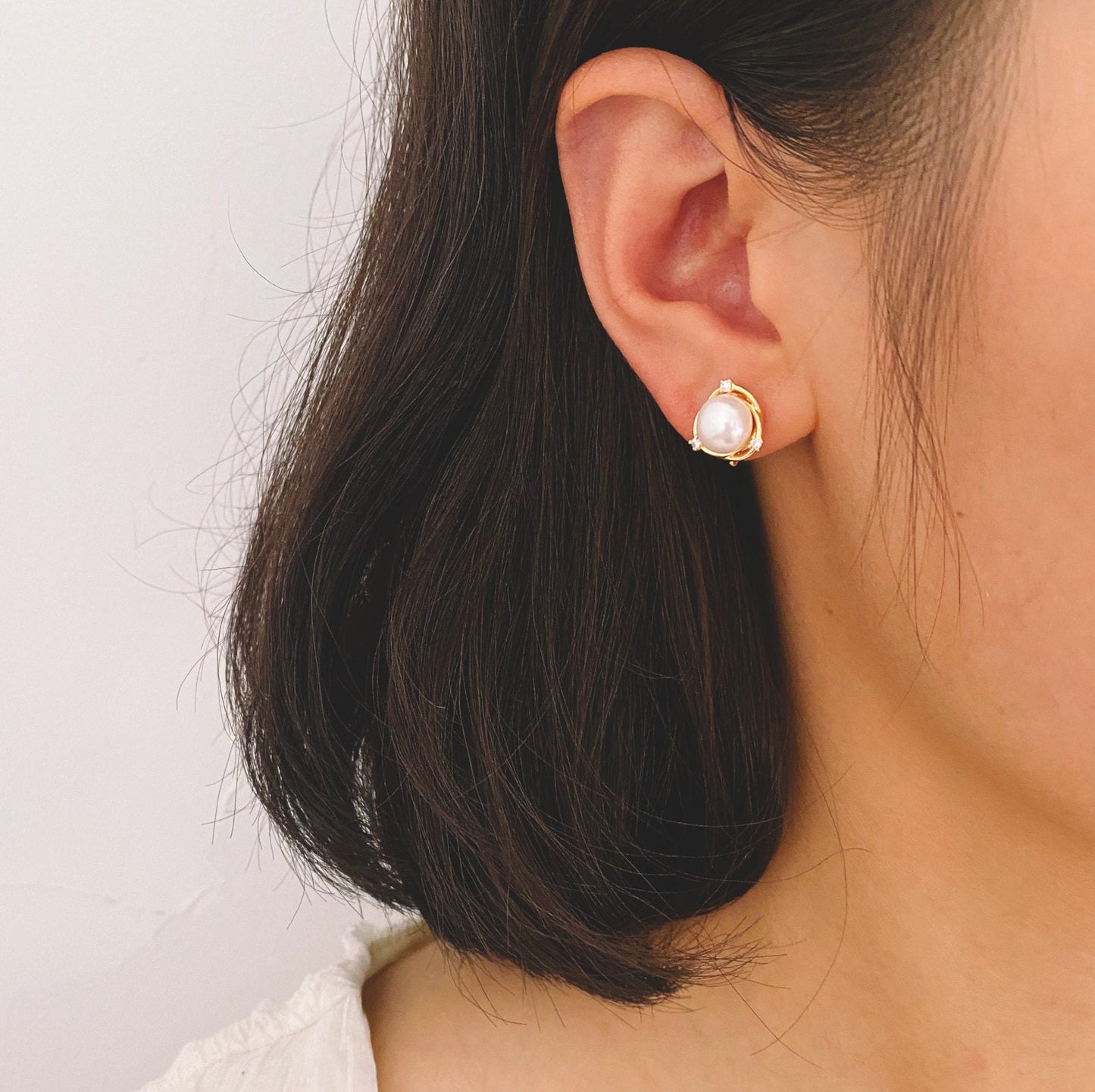 1 pair, Natural Pearl Stud Earrings, 18K Gold plated Brass Ear Posts, 8mm Freshwater Pearls, CZ pave Earring (#PL-55)