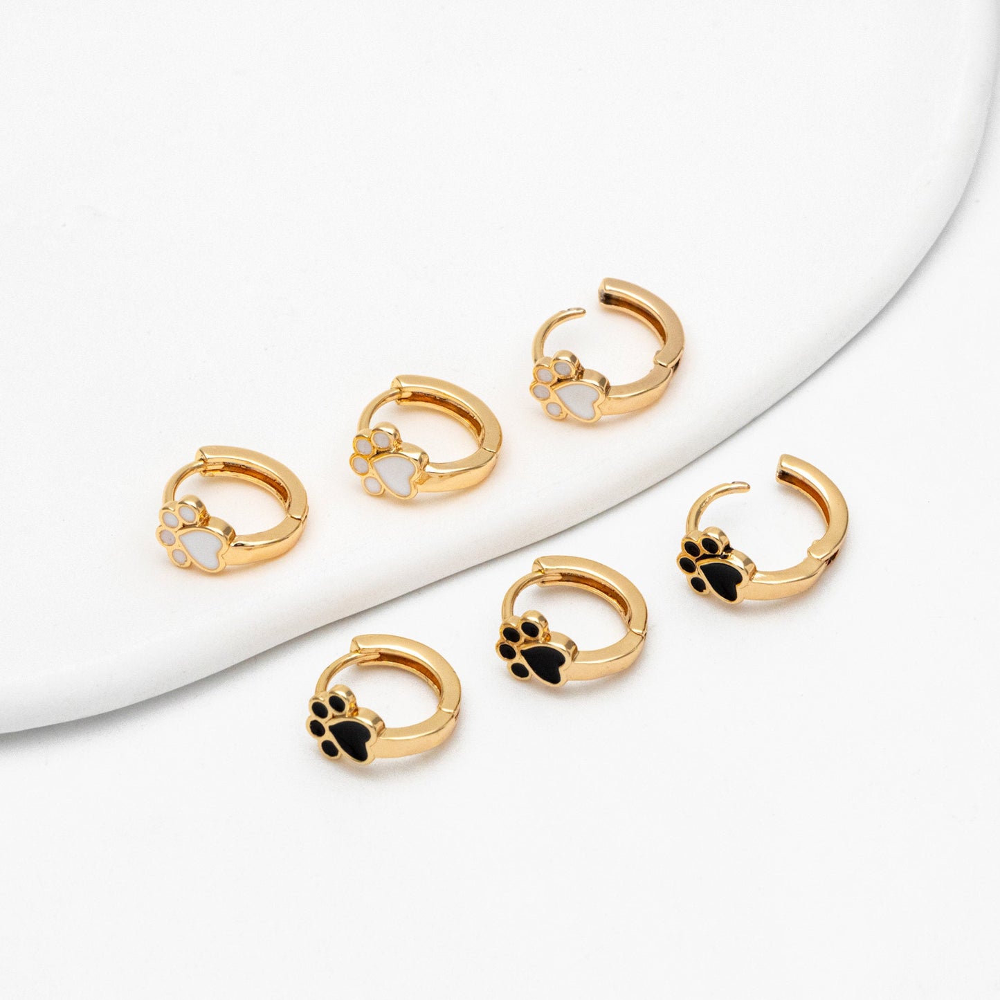 4pcs Gold Enamel Pet Footprint Hoop Earrings, 18K Gold plated Brass, Minimalist Huggie Earrings (GB-3839-A)