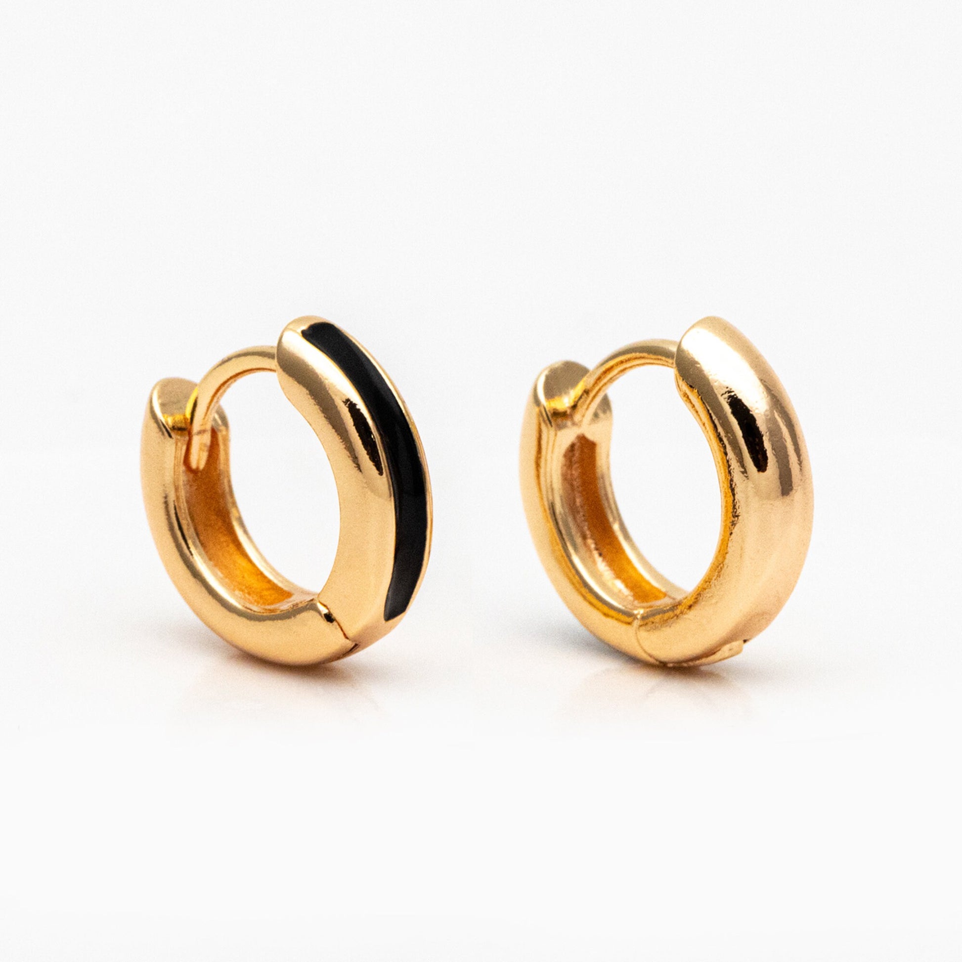 4pcs Gold Enamel Circle Hoop Earrings, 18K Gold plated Brass, Minimalist Huggie Earrings (GB-3717-C)
