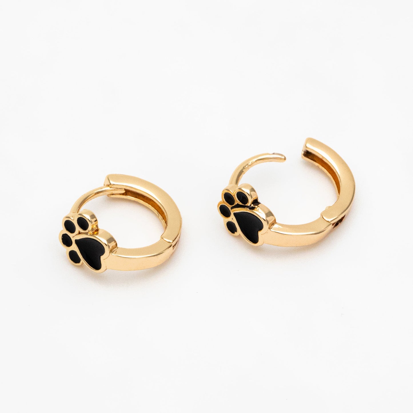 4pcs Gold Enamel Pet Footprint Hoop Earrings, 18K Gold plated Brass, Minimalist Huggie Earrings (GB-3839-A)