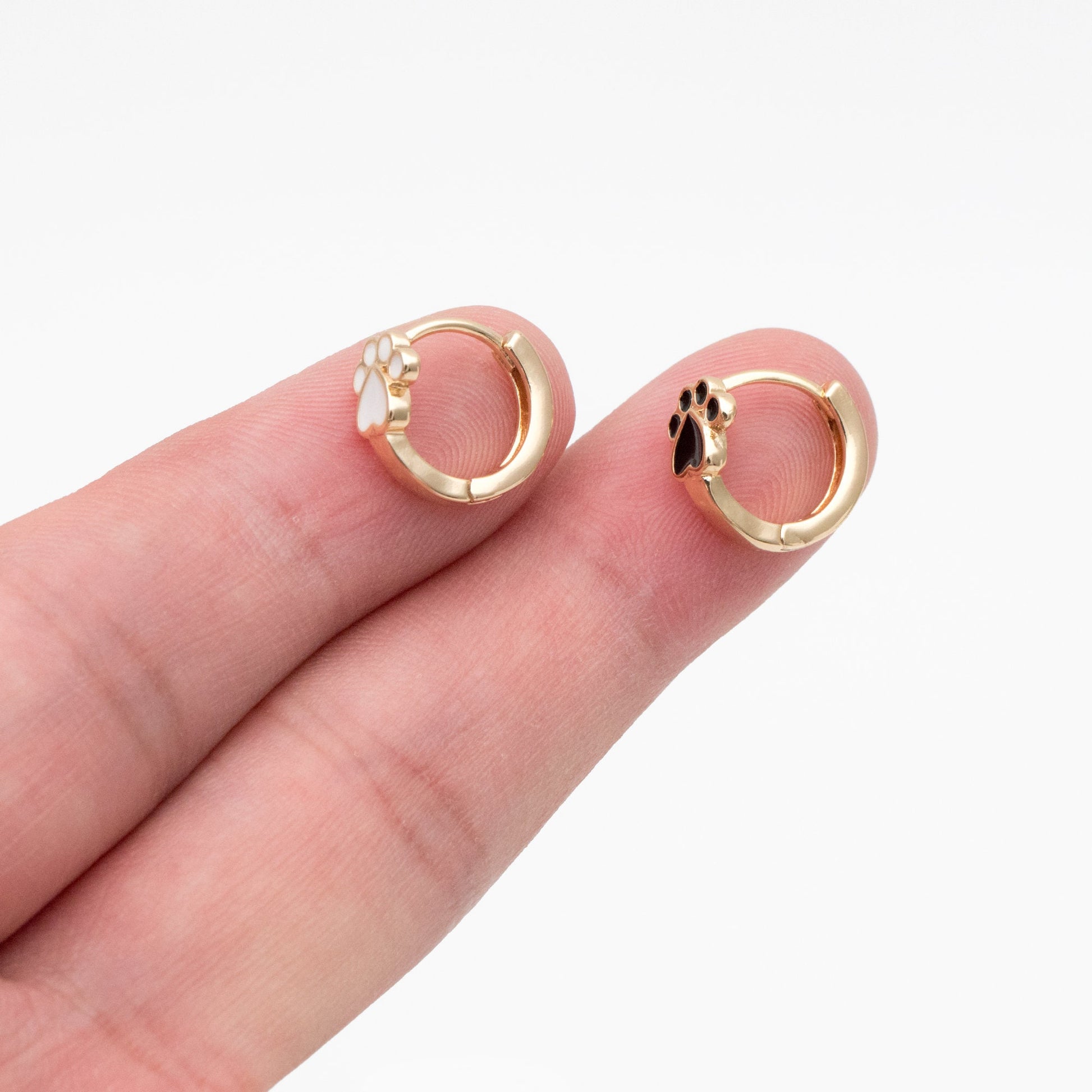 4pcs Gold Enamel Pet Footprint Hoop Earrings, 18K Gold plated Brass, Minimalist Huggie Earrings (GB-3839-A)