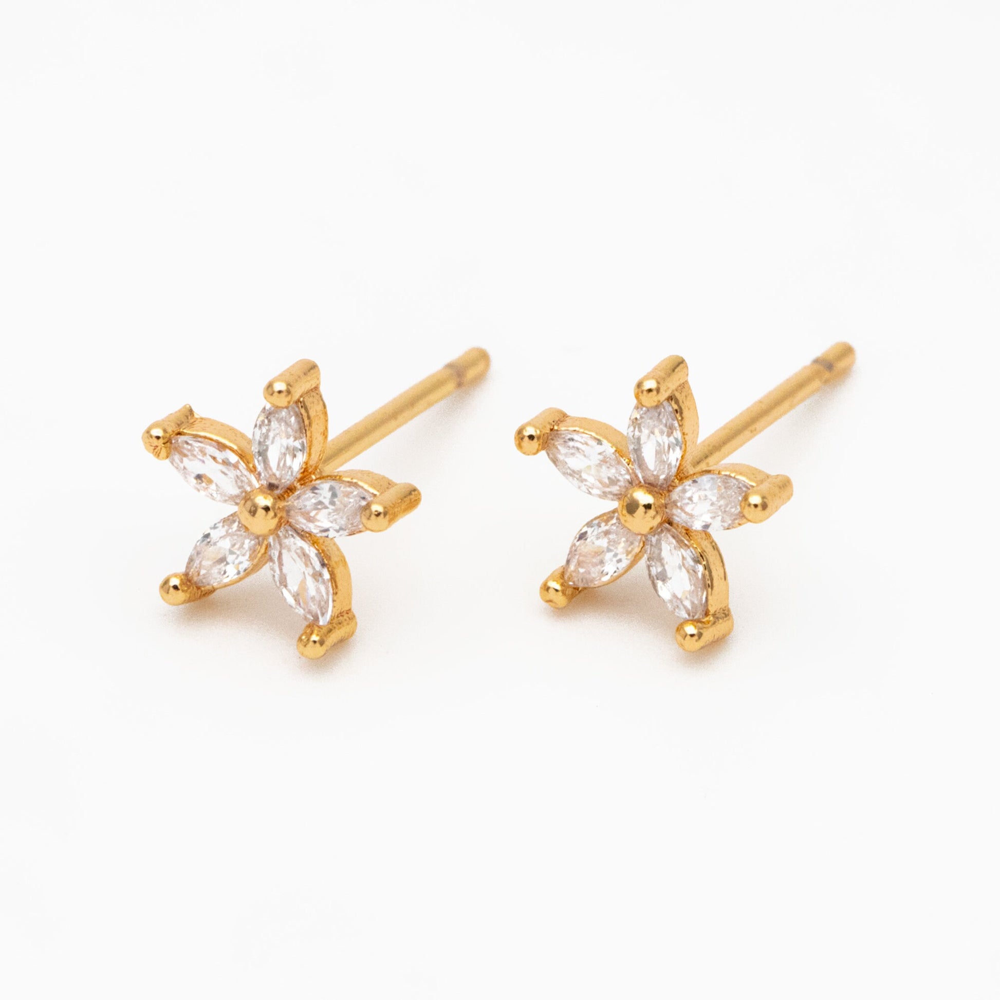 10pcs CZ Pave Flower Ear Posts: 18K Gold Plated Brass Stud Earrings 7mm (GB-3872)
