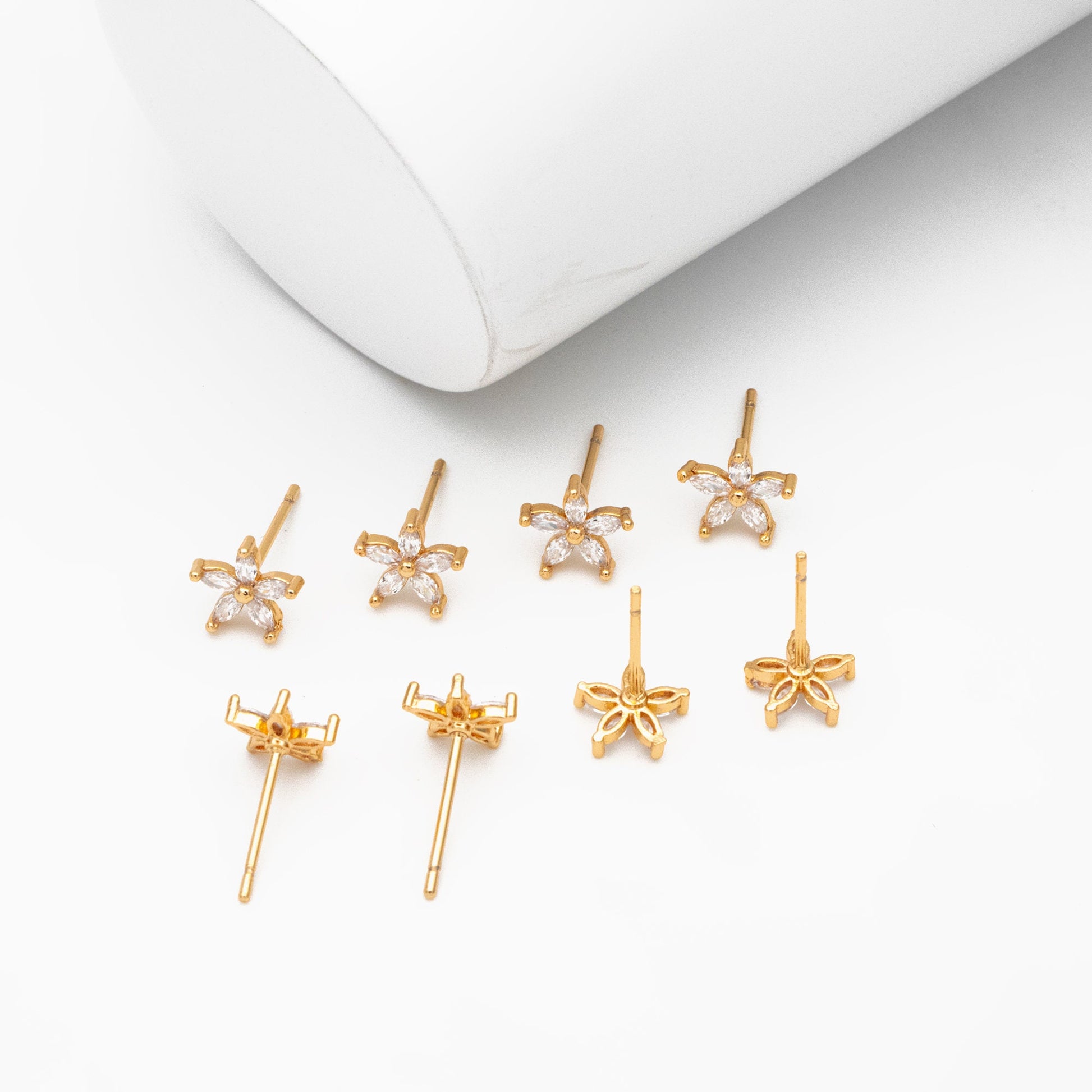 10pcs CZ Pave Flower Ear Posts: 18K Gold Plated Brass Stud Earrings 7mm (GB-3872)
