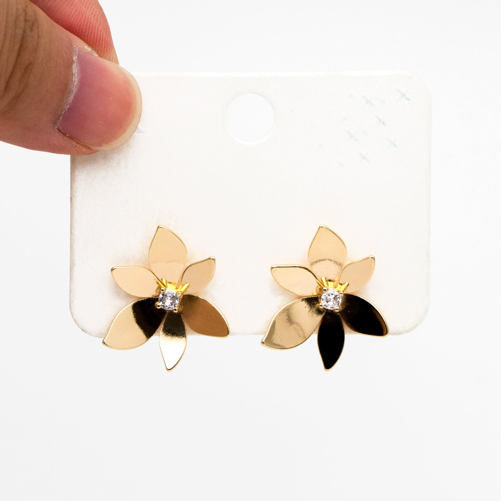 4pcs CZ Pave Gold Flower Ear Posts, Gold Plated Brass Stud Earrings, Dainty Flower Earrings (GB-3875)