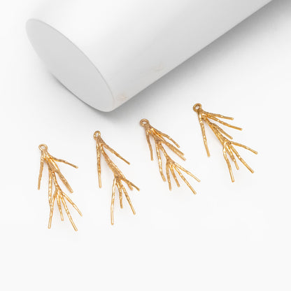 4pcs Gold Branch Charms, 18K Gold plated Brass Christmas Pendants, Jewelry Making, Diy Material, Jewelry Supplies (GB-2672-E)