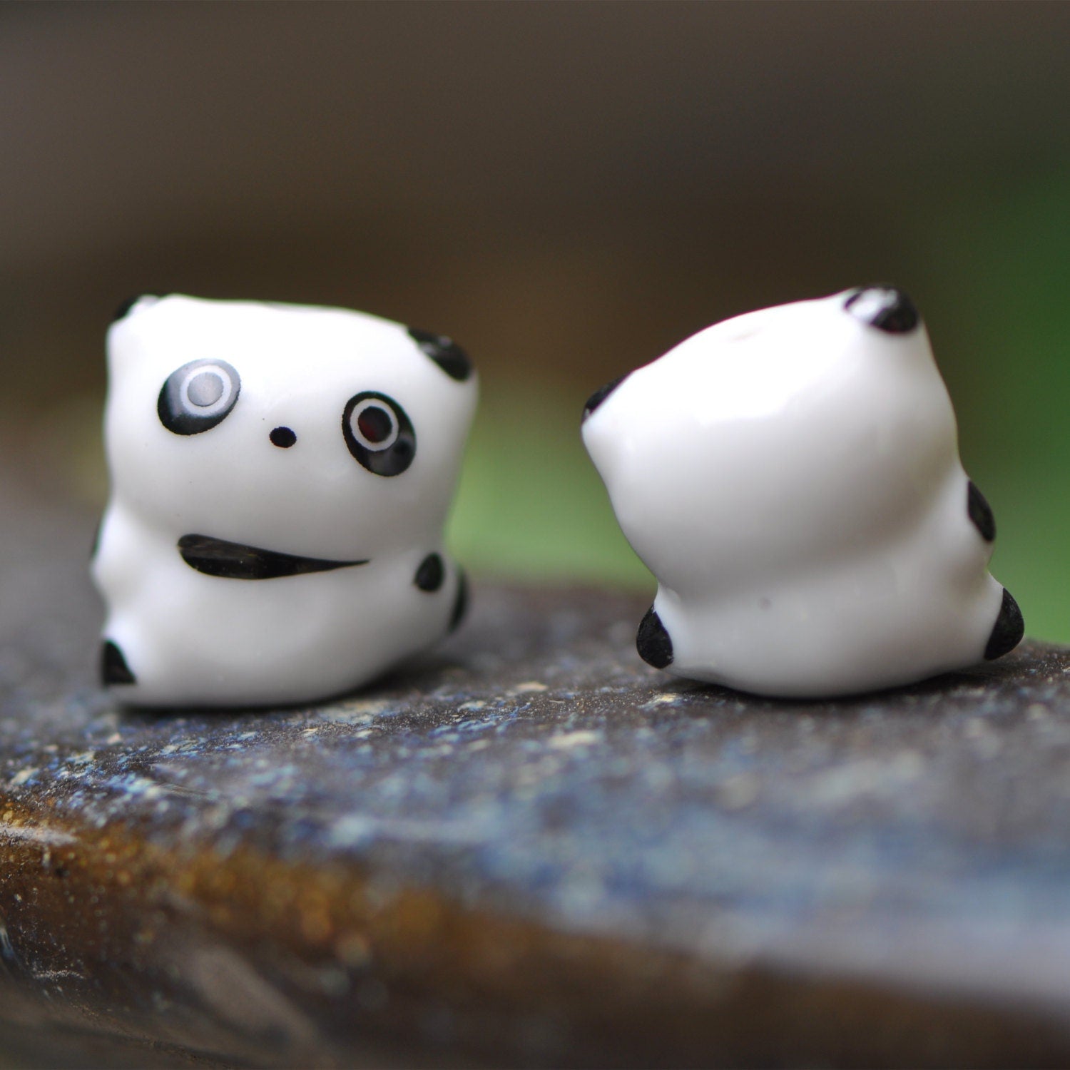 10pcs Ceramic Panda beads, Kawaii Porcelain Panda, Lovely Animal Beads -(TC-137)